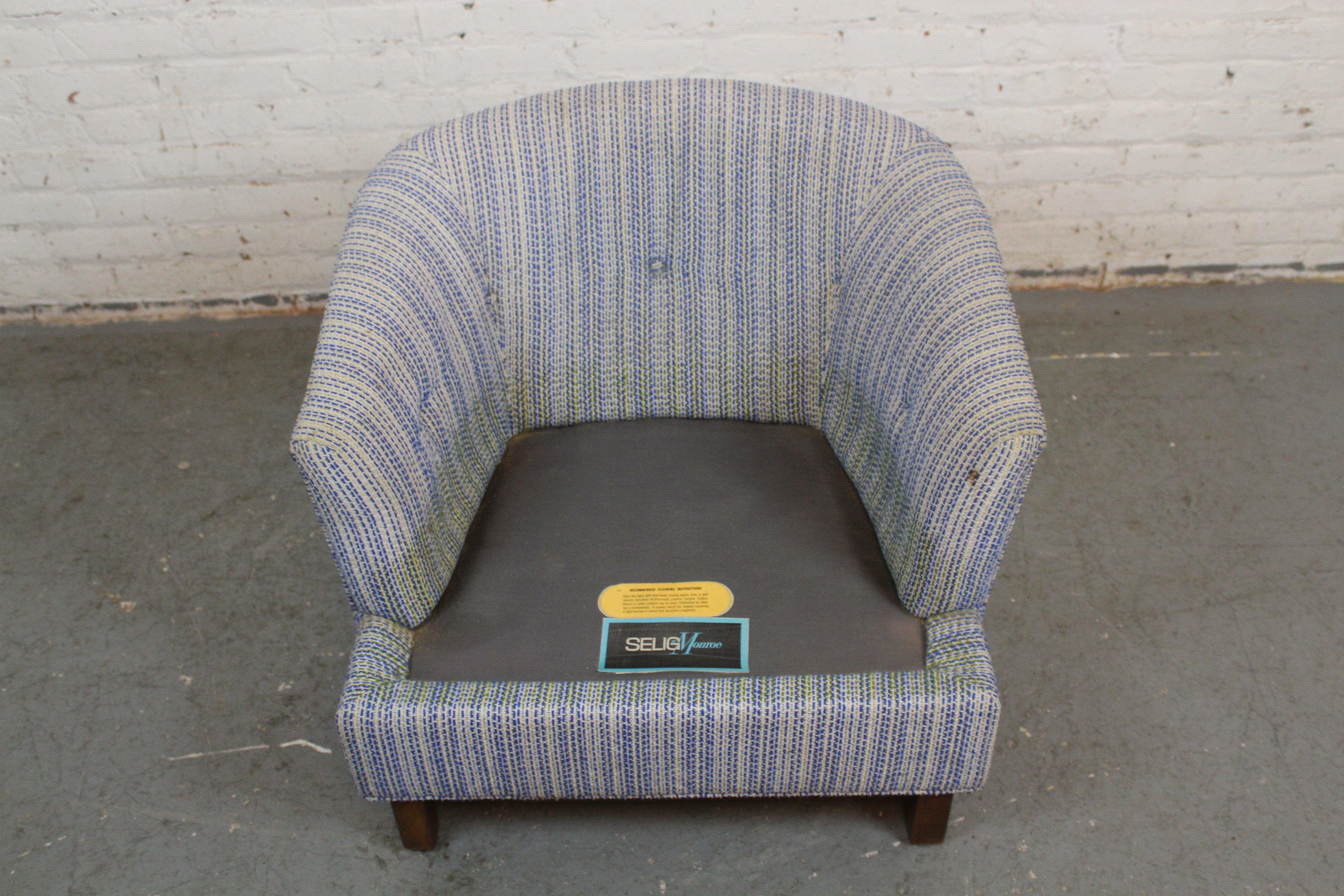 getufteter Monroe-Stuhl von Selig Furniture aus der Mitte des Jahrhunderts im Angebot 1