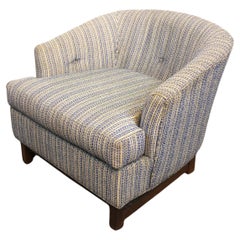 Retro Mid-Century Tufted Monroe Chair by Selig Furniture