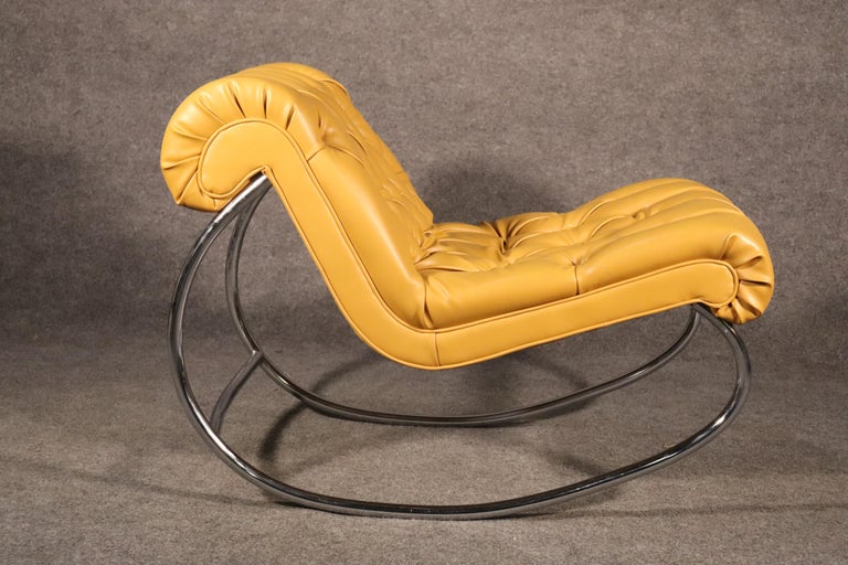 Mid-Century Tufted Rocking Chair For Sale at 1stDibs