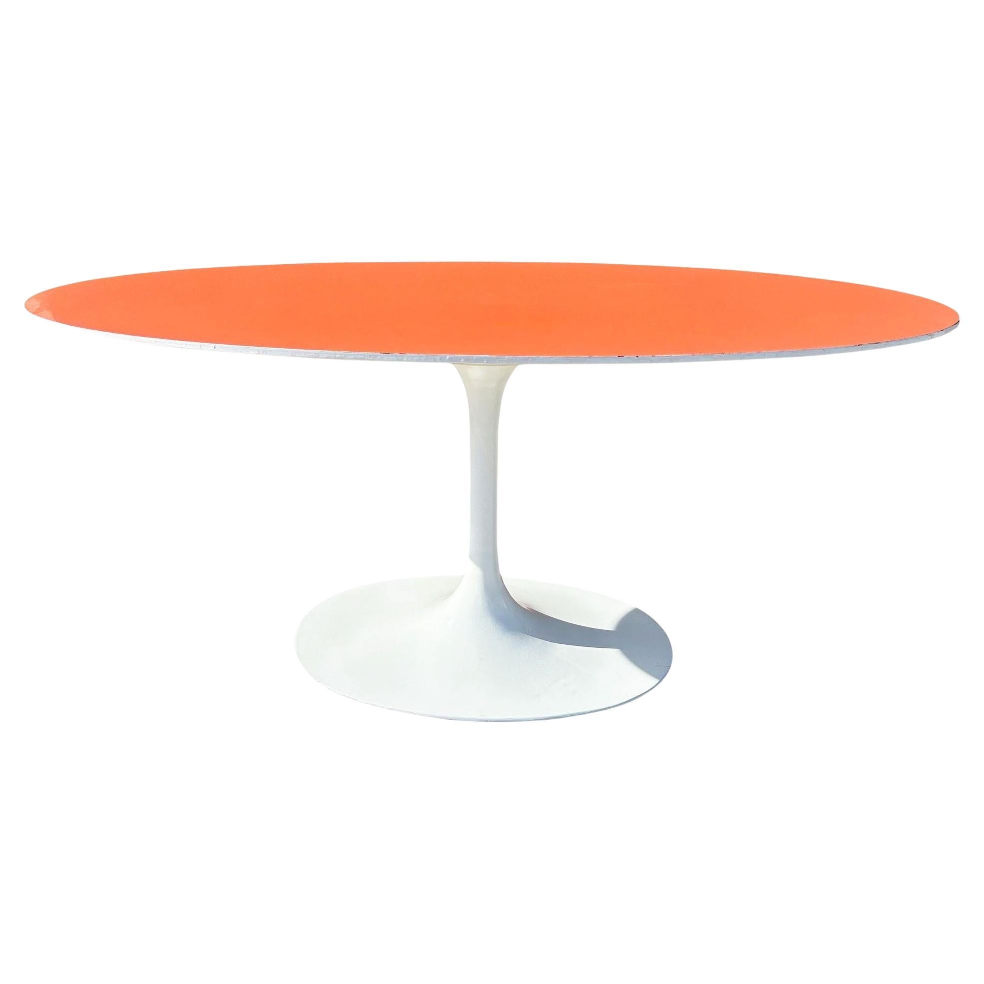 Mid-century Tulip Dining Table by Eero Saarinen for Knoll W/ Orange Laminate Top For Sale