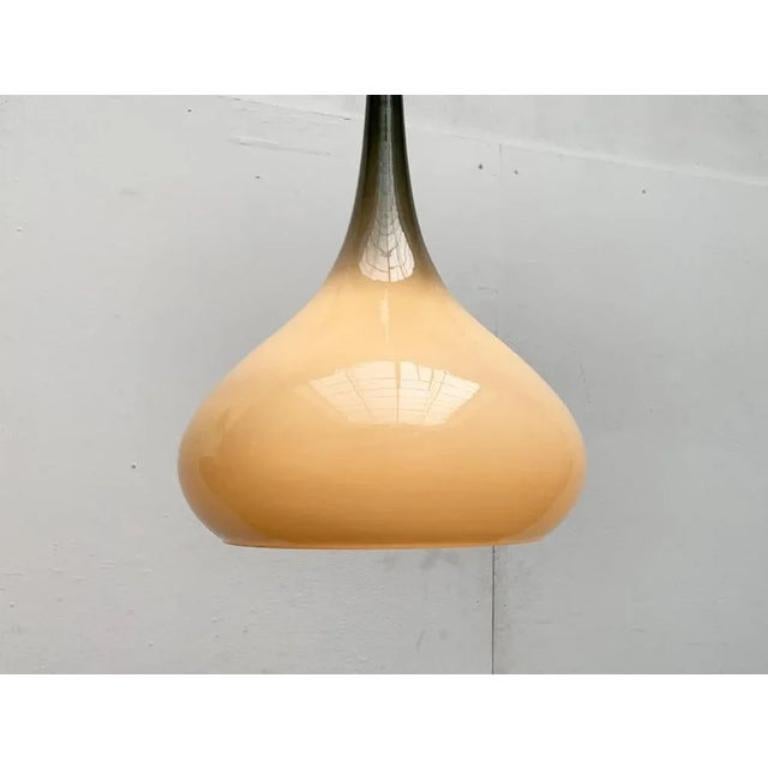 Lampada a sospensione in vetro Tulipano di metà secolo di Nordisk Solar e Holmegaard, anni '60 in vendita 1