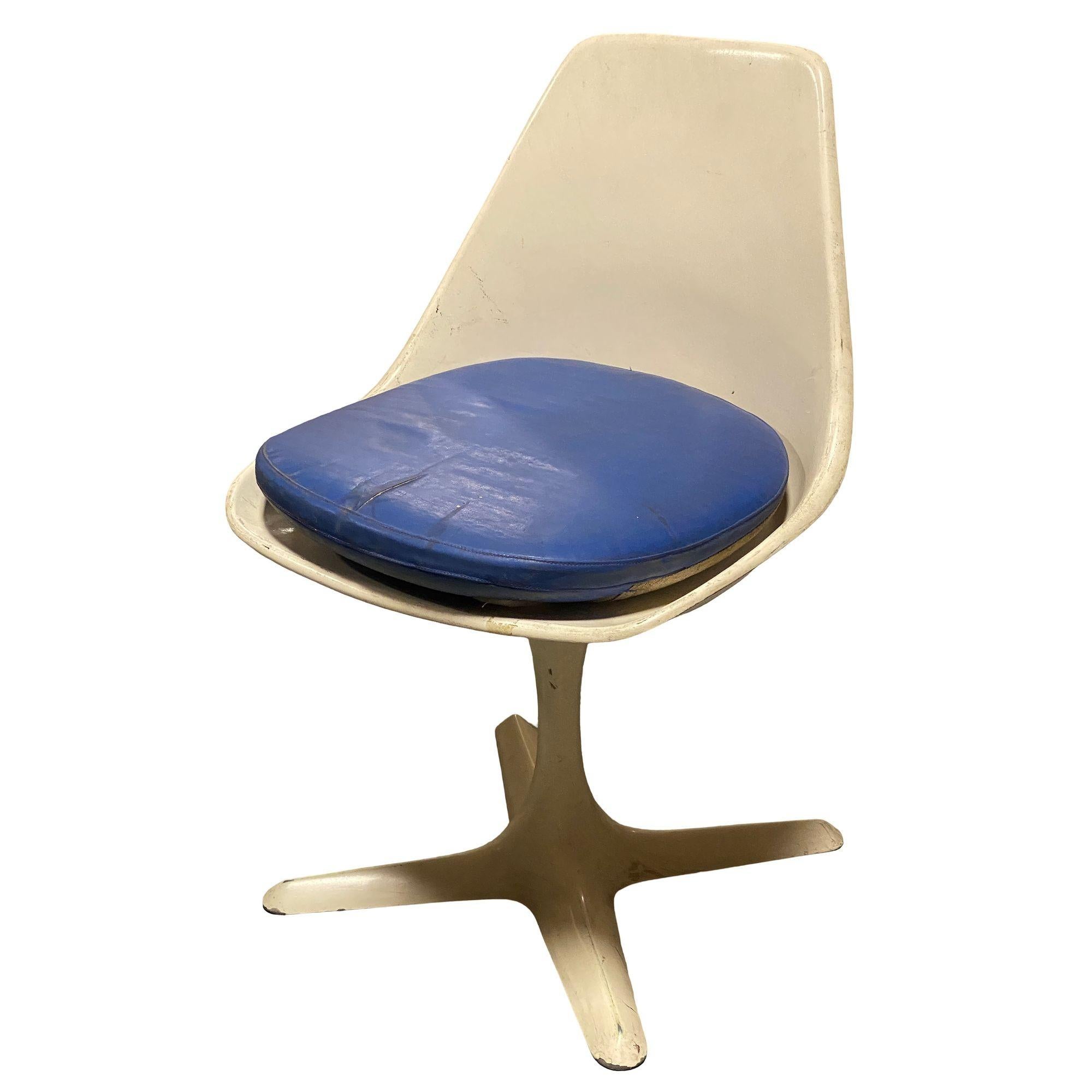 Mid-Century Modern Chaise d'appoint Tulip du milieu du siècle modèle 115 de Maurice Burke pour Arkana en vente