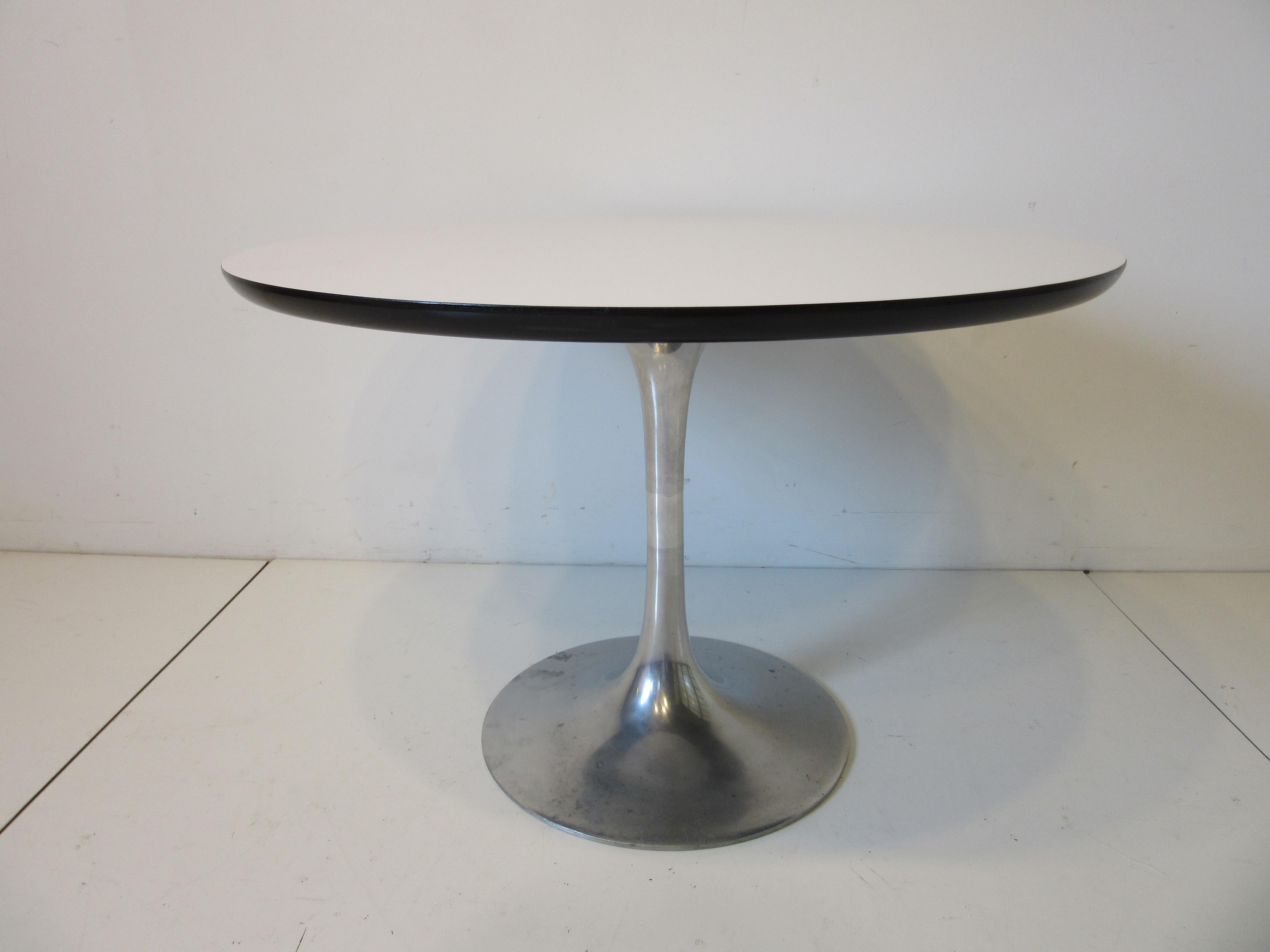 Aluminum Mid Century Tulip Side / Lamp Table by Burke