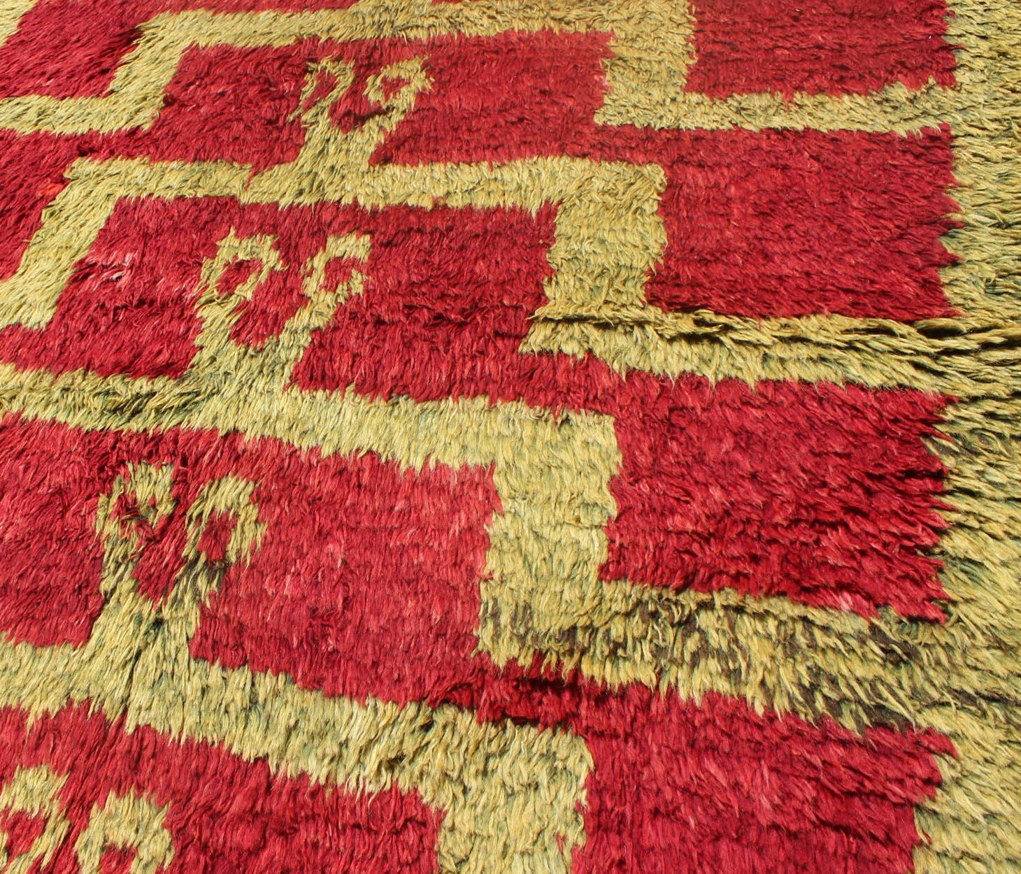 Mid-Century Tulu Vintage Carpet with Tribal Pattern in Red and Green Gold In Good Condition For Sale In Atlanta, GA
