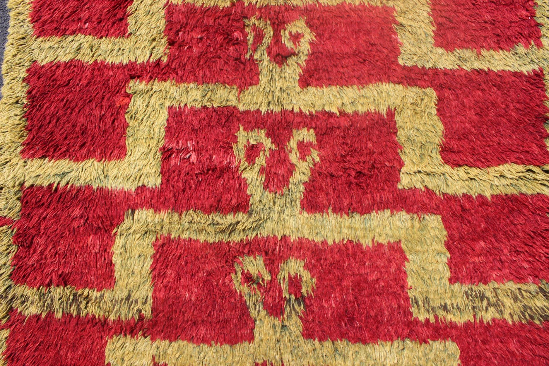 Mid-Century Tulu Vintage Carpet with Tribal Pattern in Red and Green Gold For Sale 1