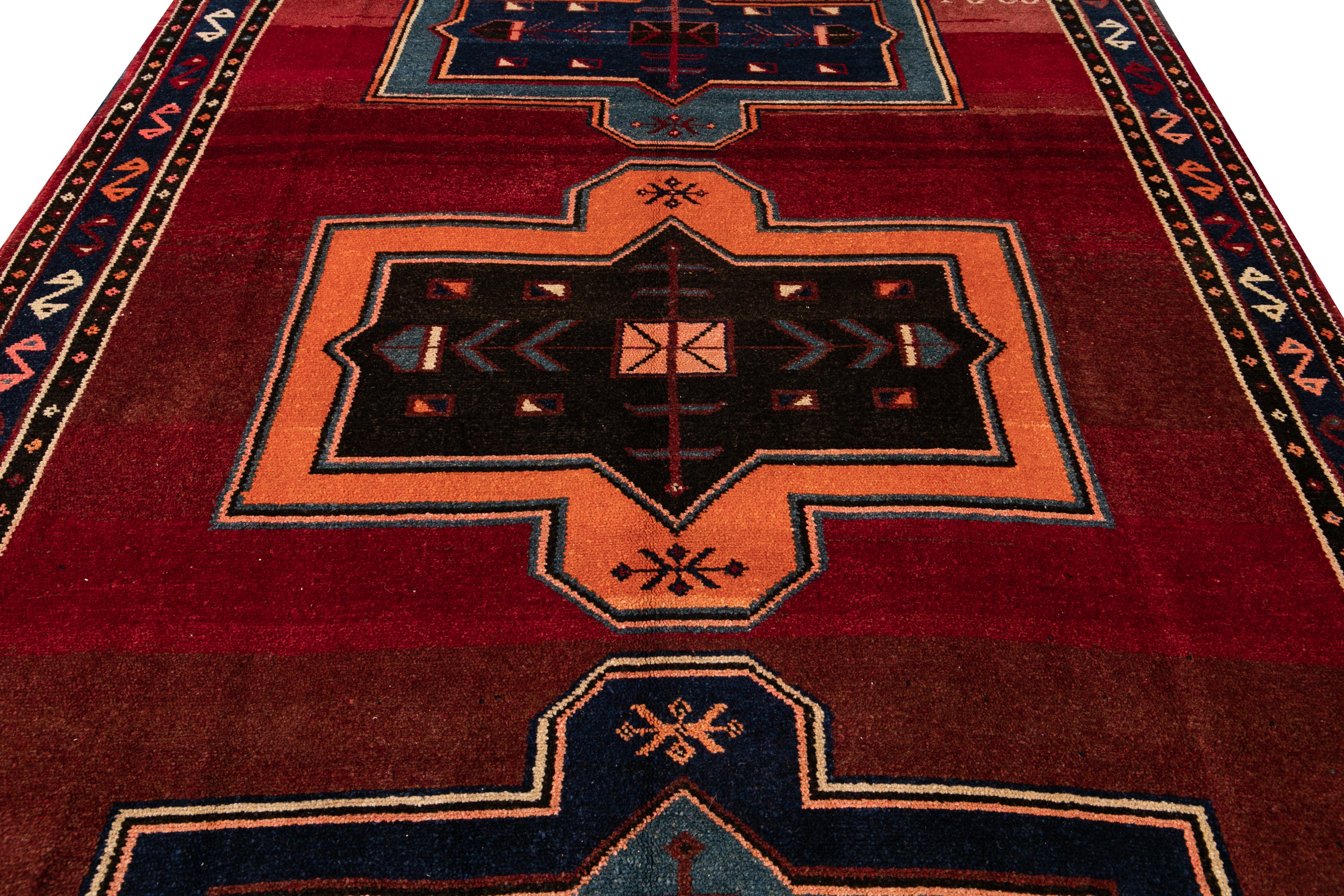 Lana Vintage Turkish Handmade Red Tribal Wool Runner in vendita