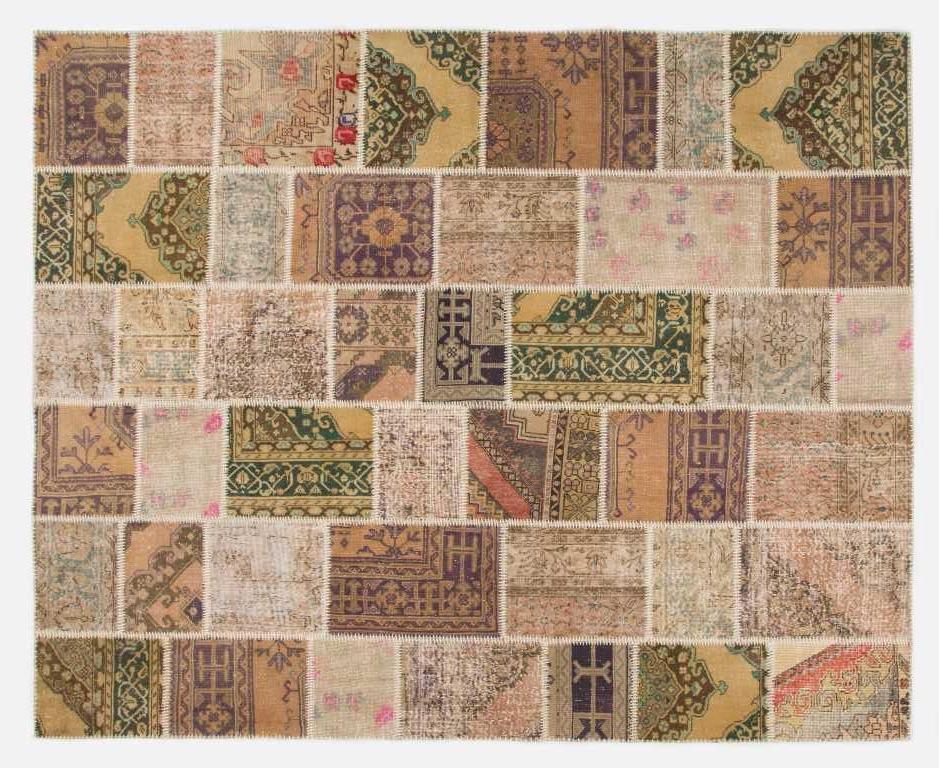 Handmade Turkish Oushak Patchwork Rug Reimagined, Custom Options Available In New Condition For Sale In Philadelphia, PA