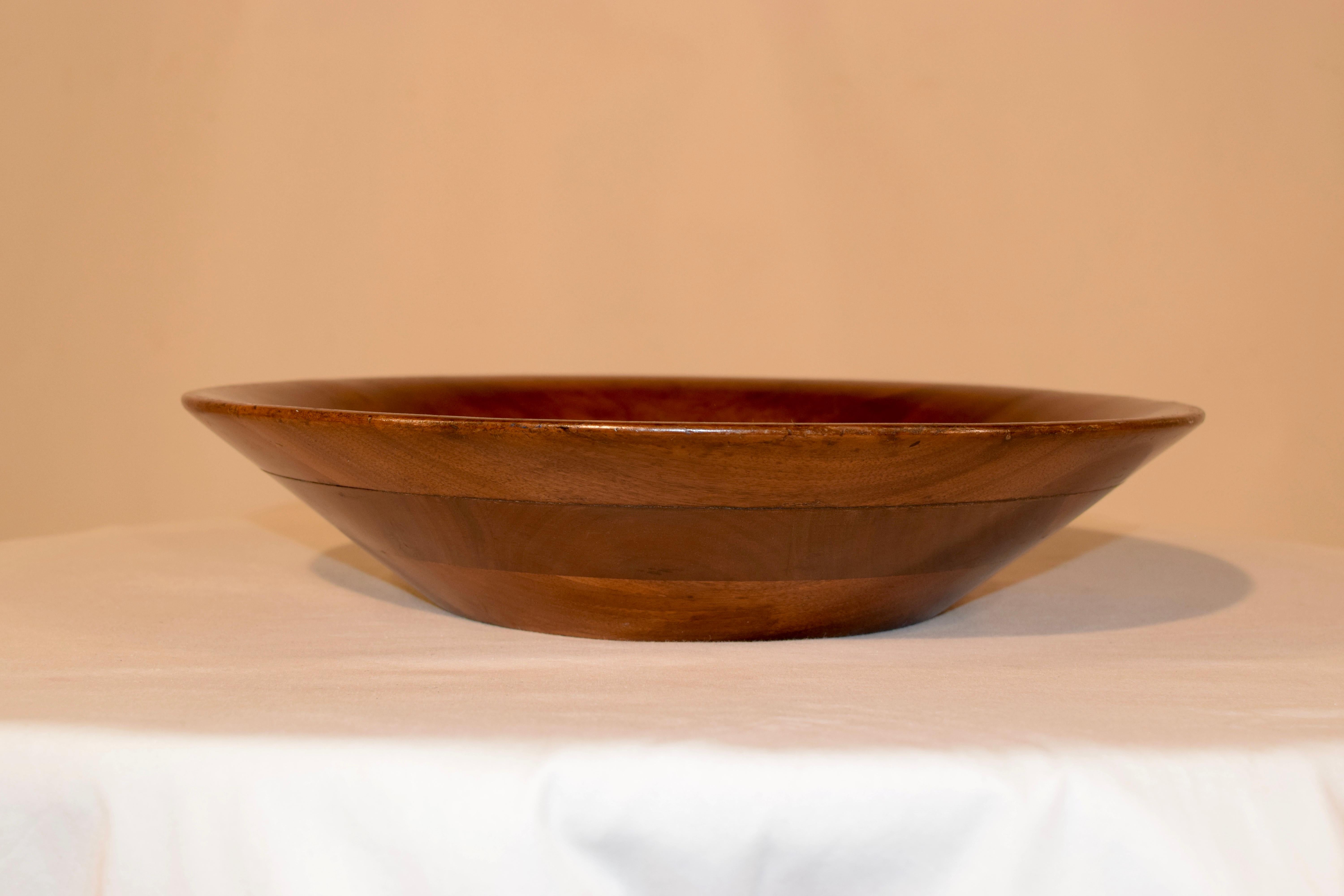Midcentury turned bowl made from oak and walnut. Nicely hand turned in bands of walnut and oak for interesting detail. Clean lines.