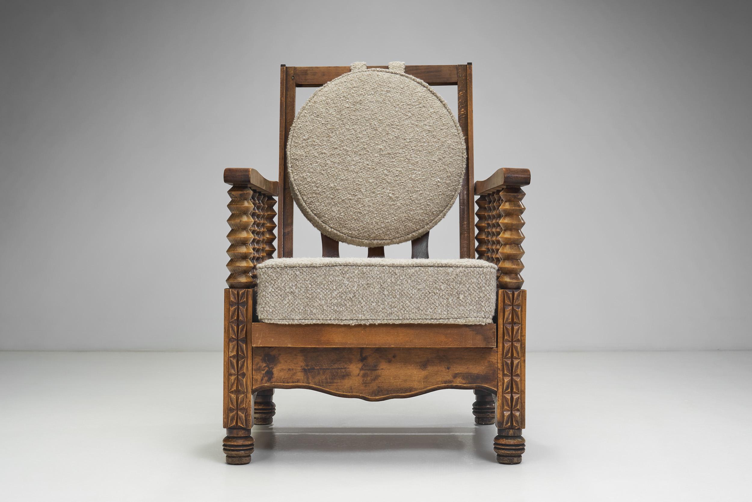 Sessel aus gedrechselter Eiche aus der Mitte des Jahrhunderts im Stil von Charles Dudouyt, Frankreich 1950er Jahre im Angebot 5