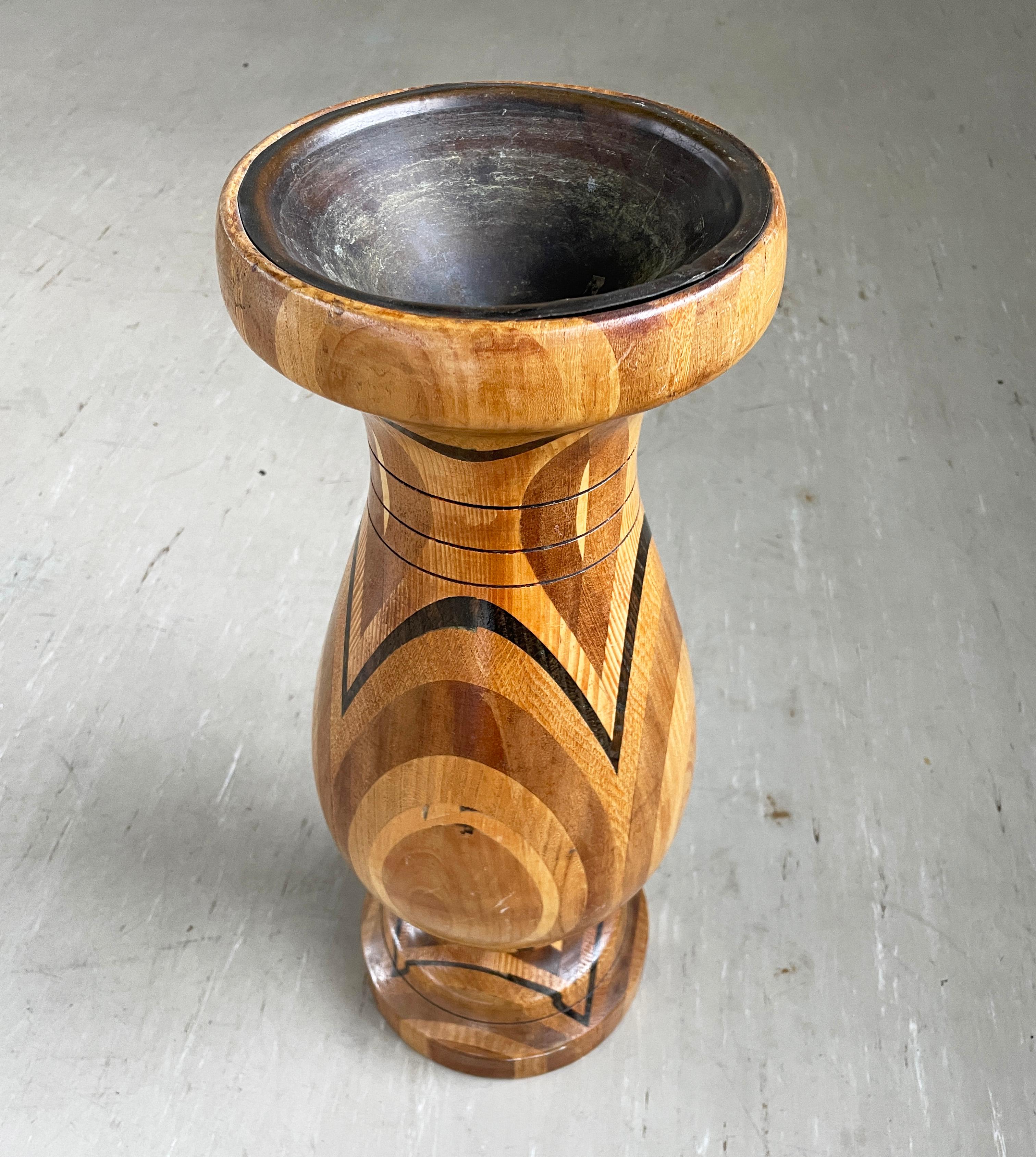 Vaso in legno tornito di metà secolo in vendita 7