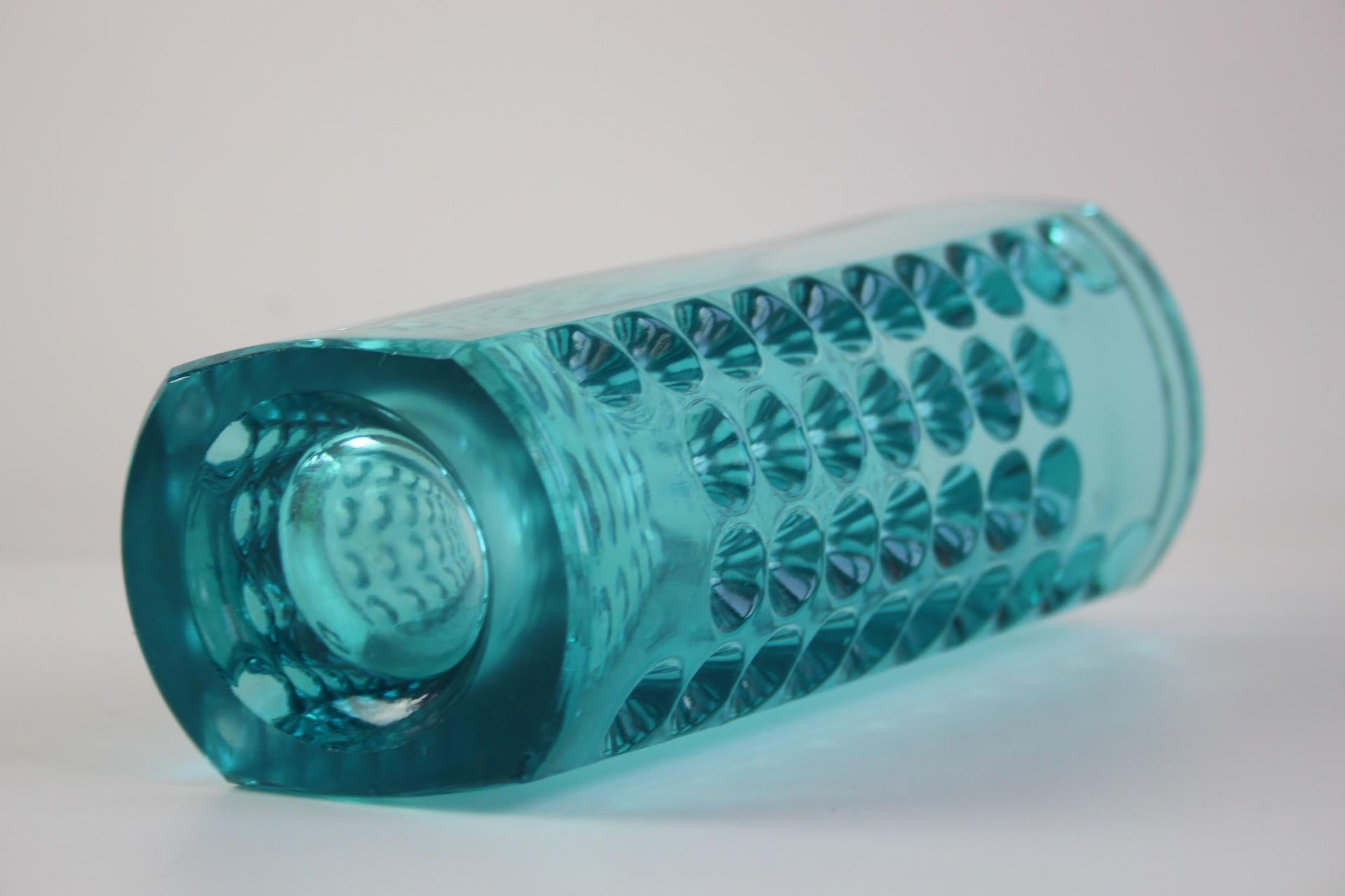Mid-Century Turquoise Pressed Glass Vase by Rudolf Jurnikl, Czechoslovakia, 1960 For Sale 4