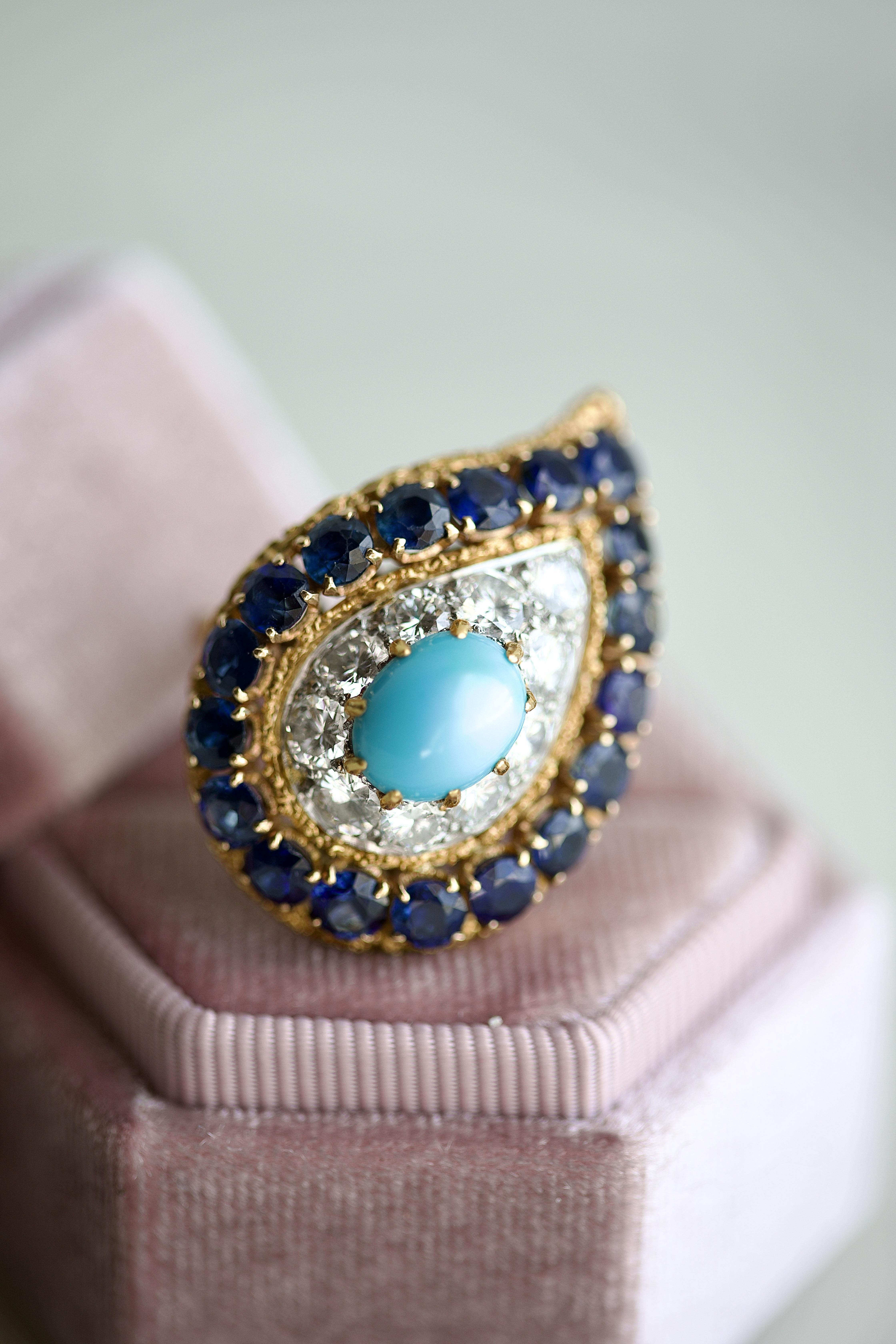 Mid-Century Turquoise Sapphire Diamond Gold Ring In Excellent Condition For Sale In Beverly Hills, CA