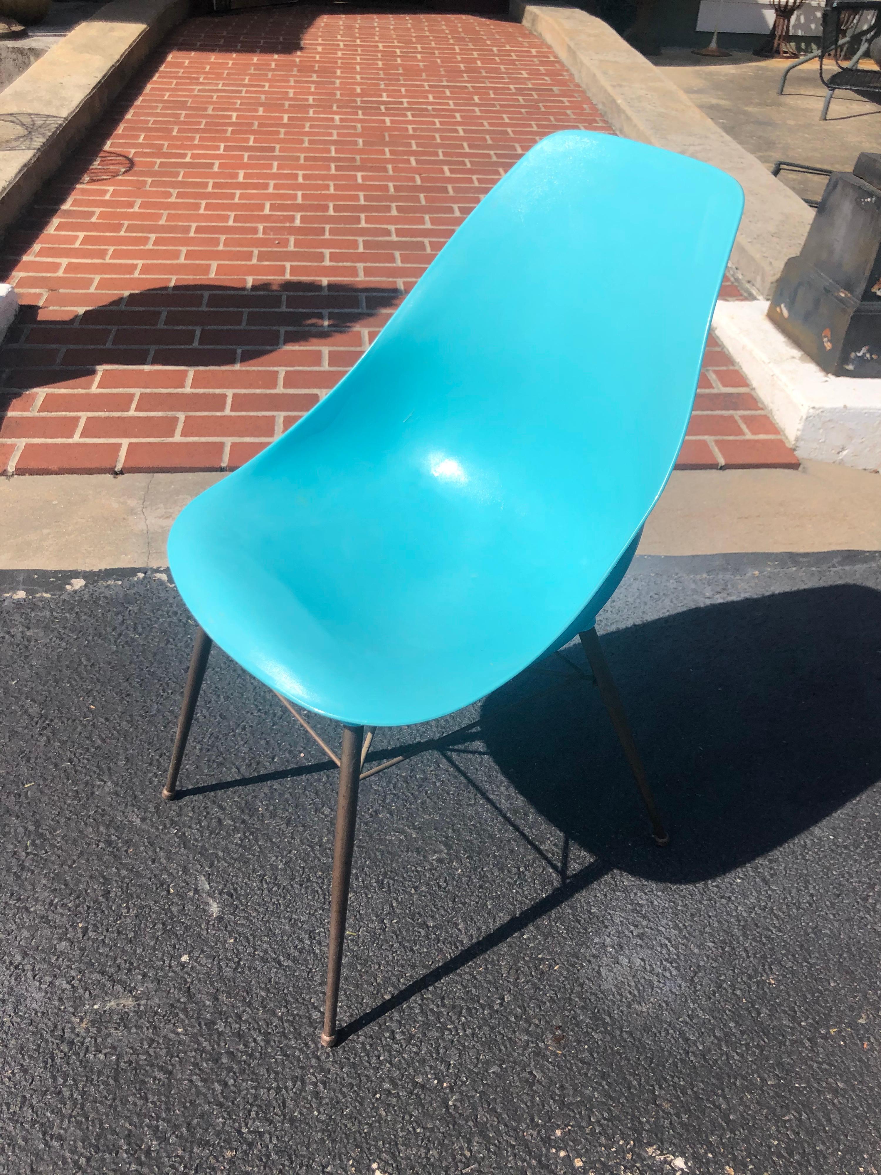 Mid Century Turquoise Shell Chair 5