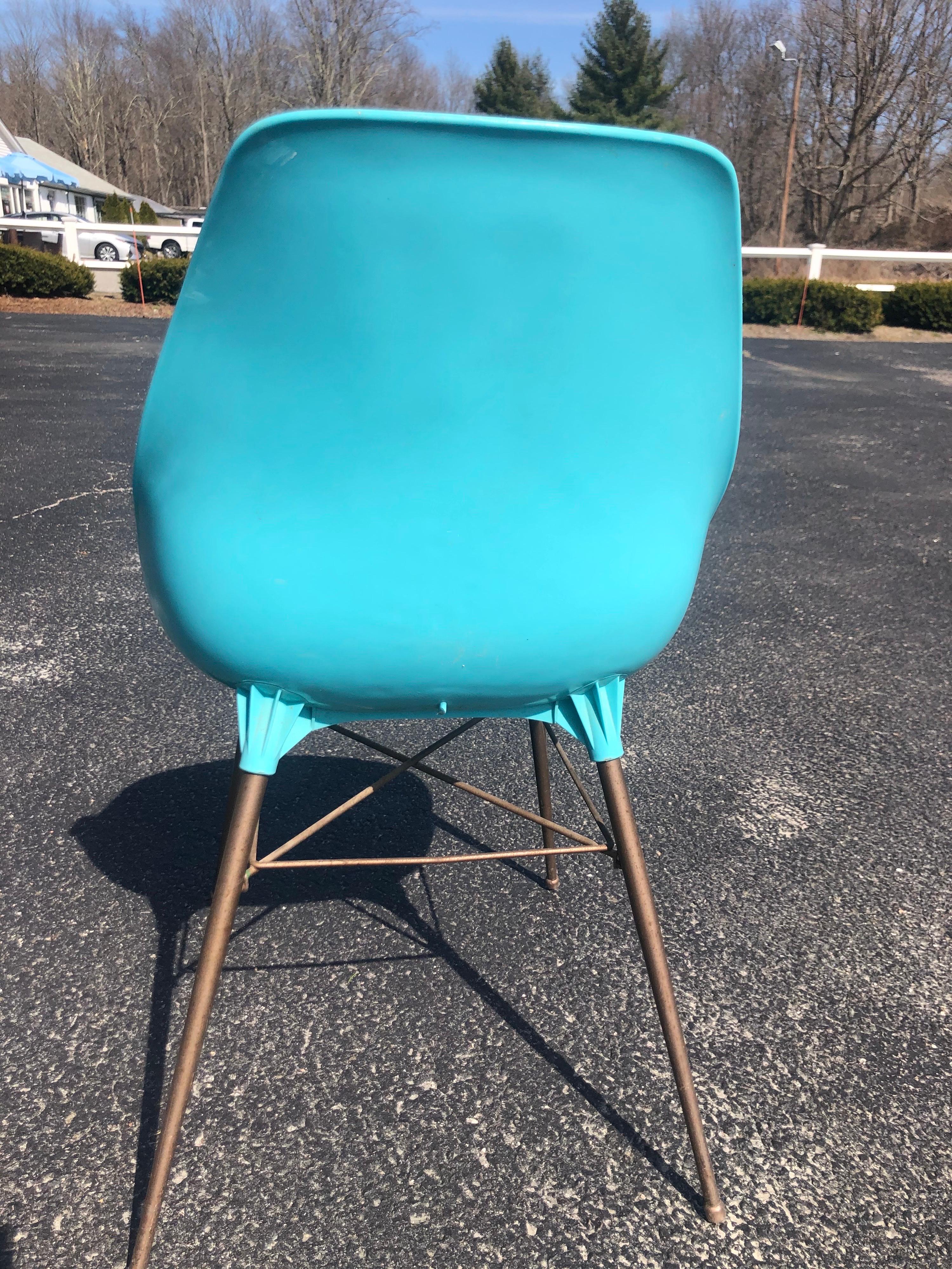 Late 20th Century Mid Century Turquoise Shell Chair