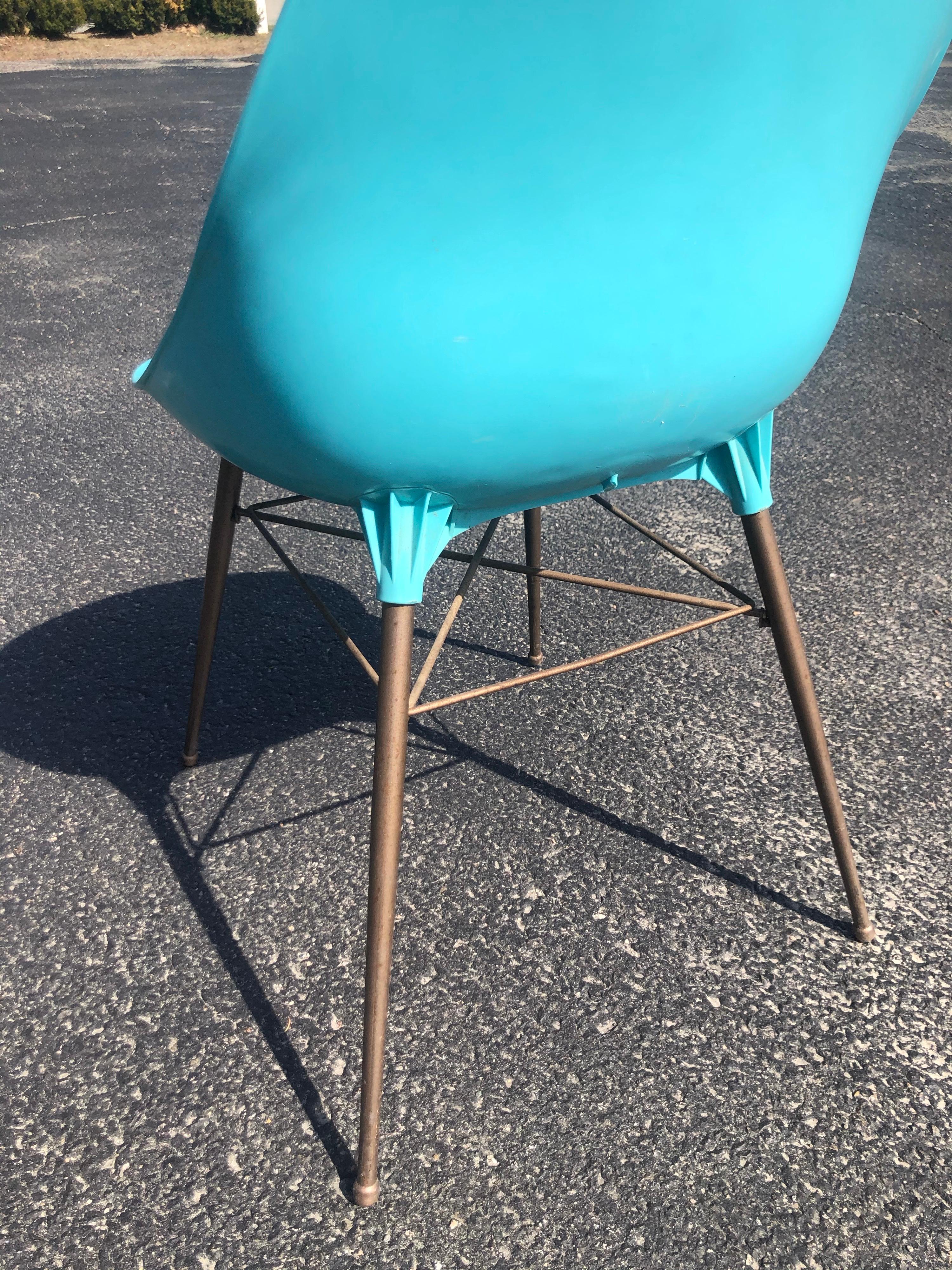 Plastic Mid Century Turquoise Shell Chair