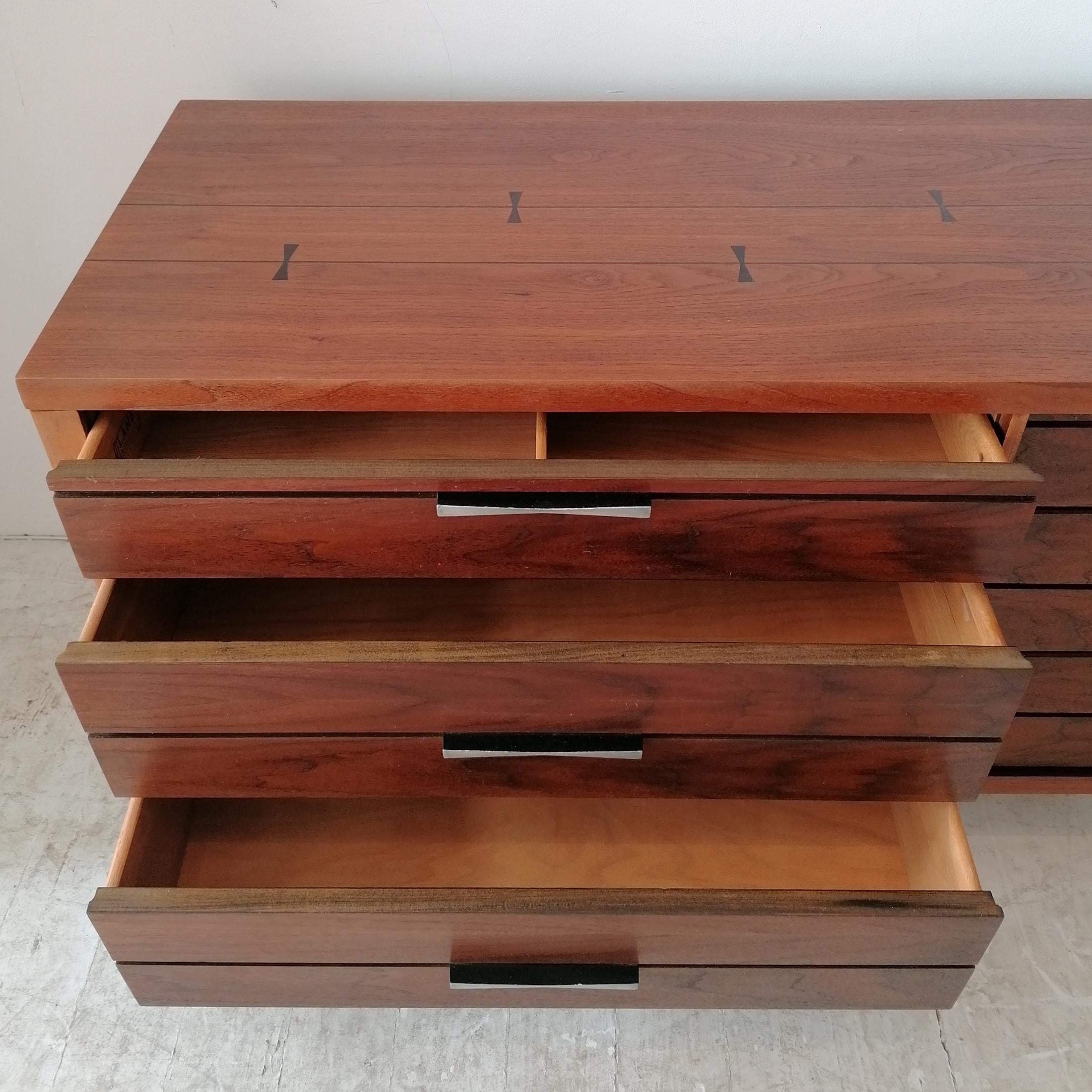 Mid Century 'Tuxedo' walnut dresser / sideboard by Lane Furniture,  USA 1960s 9