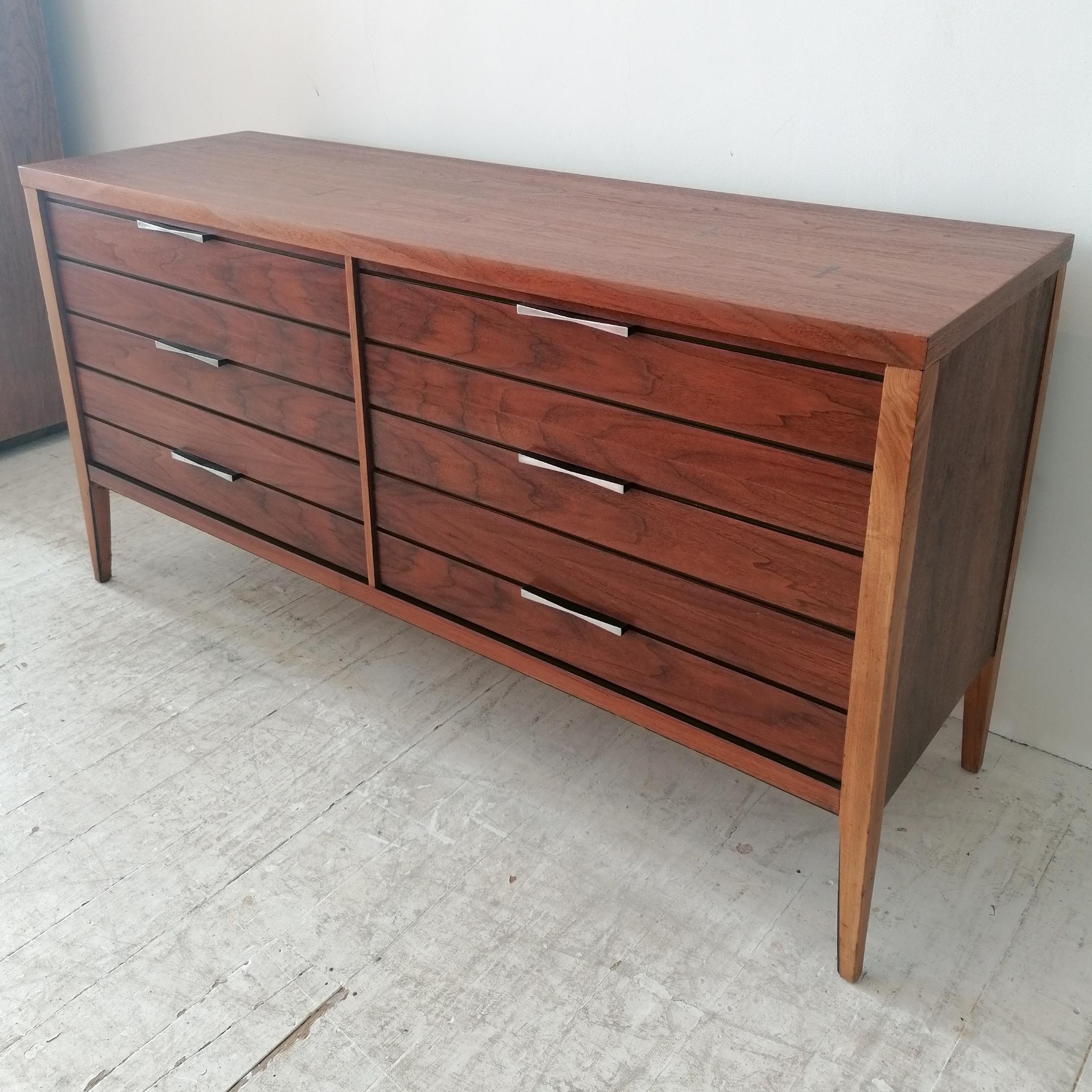 Mid-Century Modern Mid Century 'Tuxedo' walnut dresser / sideboard by Lane Furniture,  USA 1960s