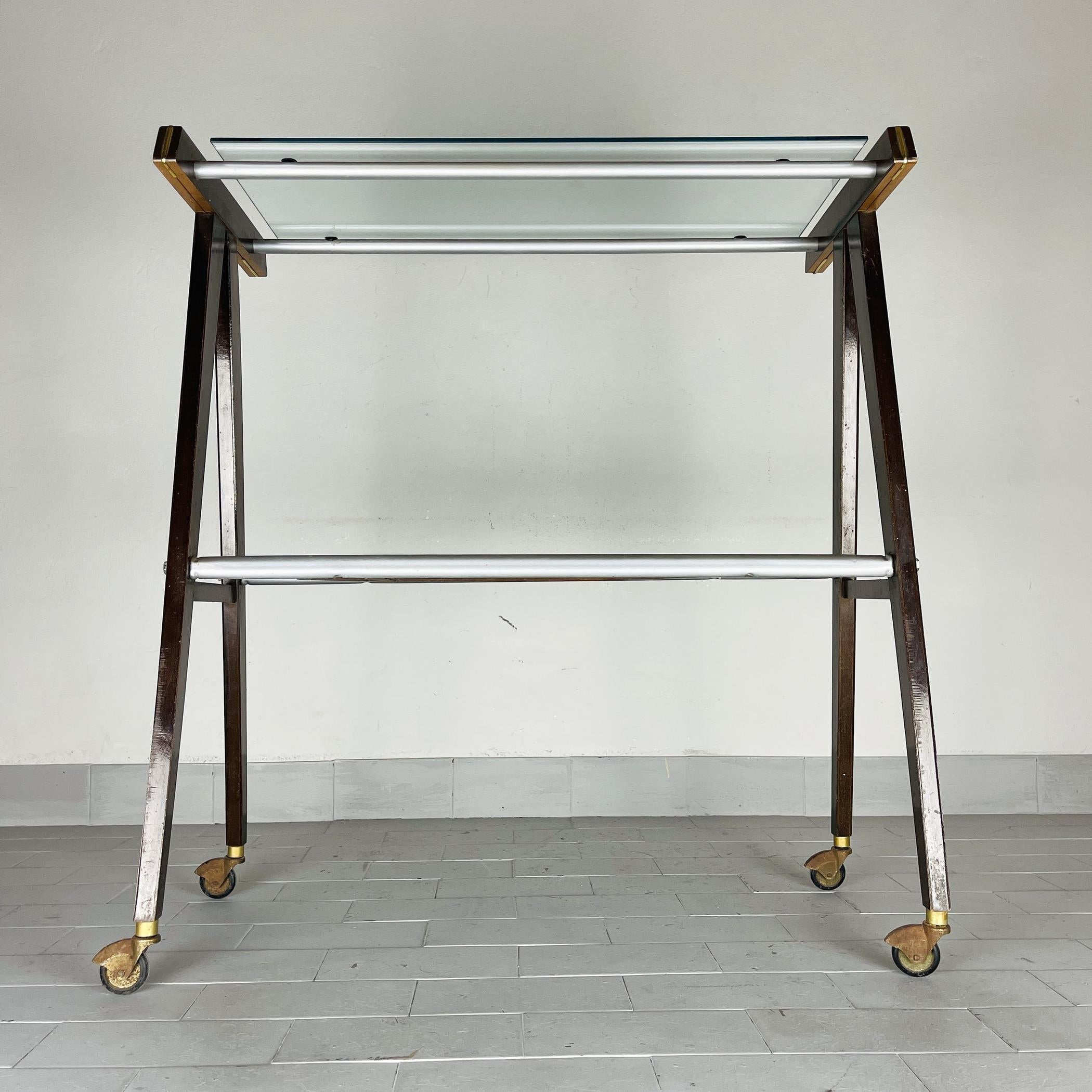 Mid-century TV stand or trolley serving bar Italy 1960s 5