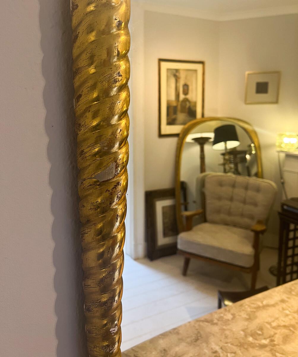 Mid-Century Modern Mid-Century Twisted Gilded Wood Mirror attribued to Osvaldo Borsani, 1950s For Sale