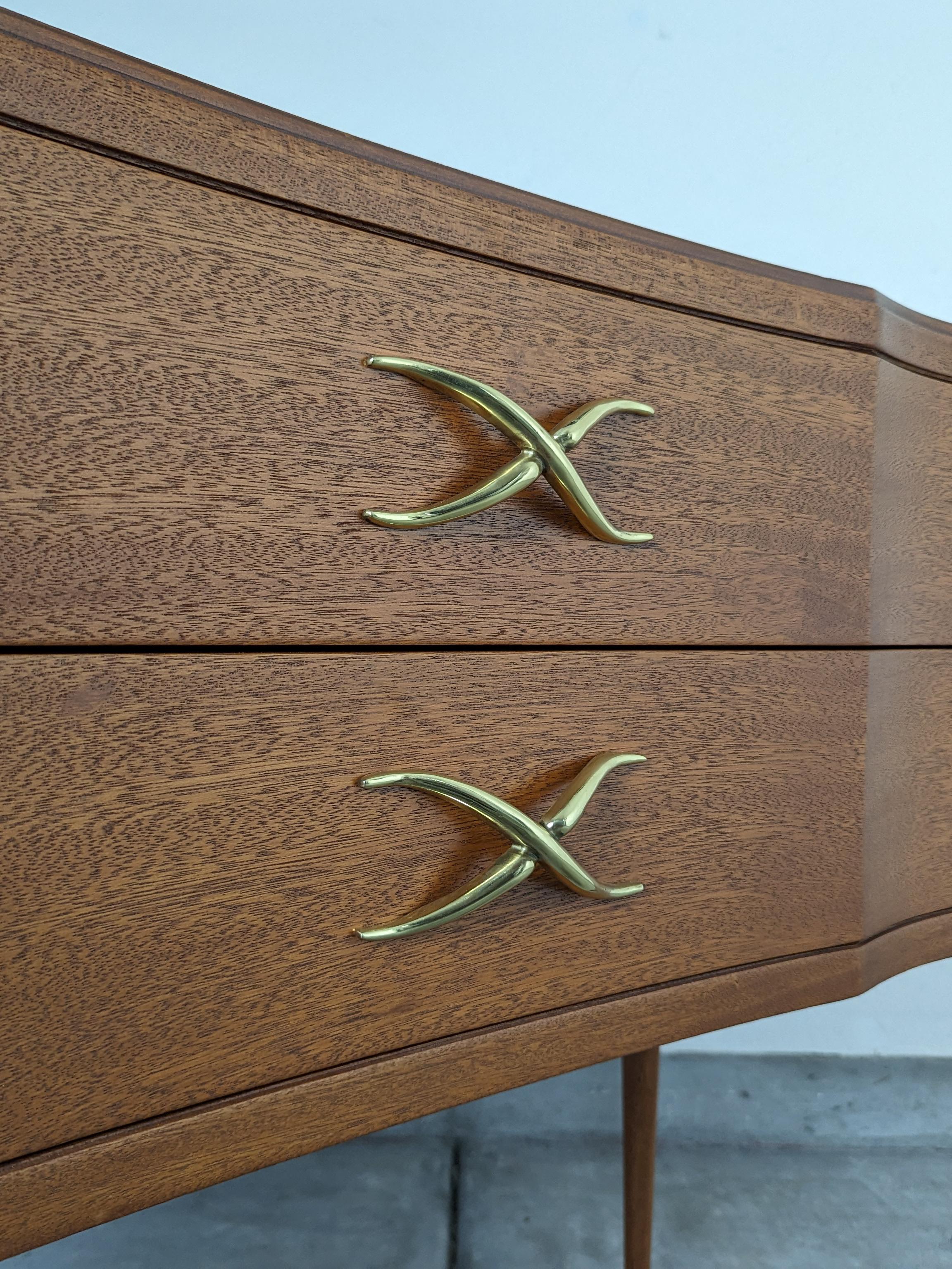 Mid Century Two-Drawer Mahogany Commode Console By Paul Frankl, c1940s For Sale 6