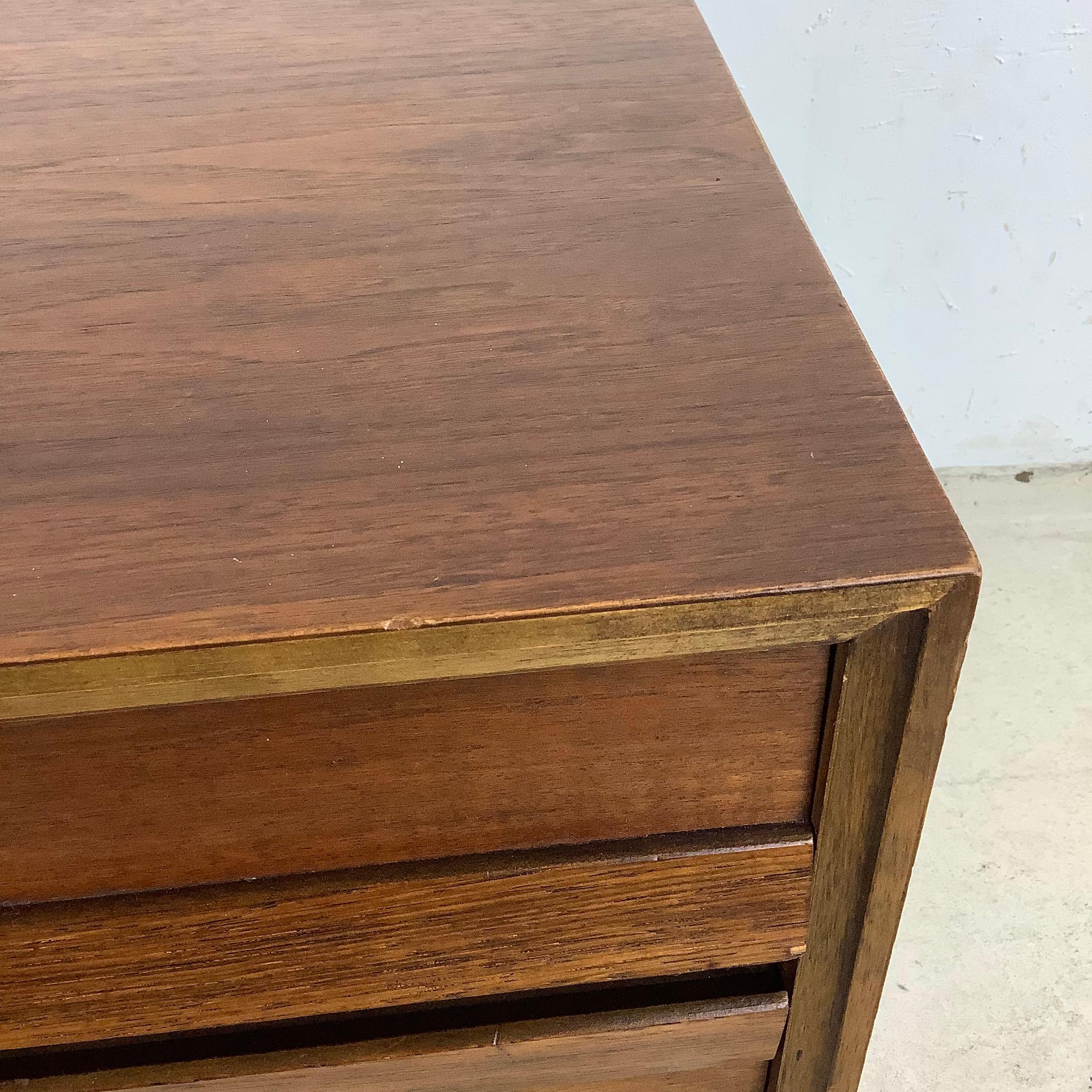 Mid-Century Two Drawer Square Walnut End Table For Sale 5