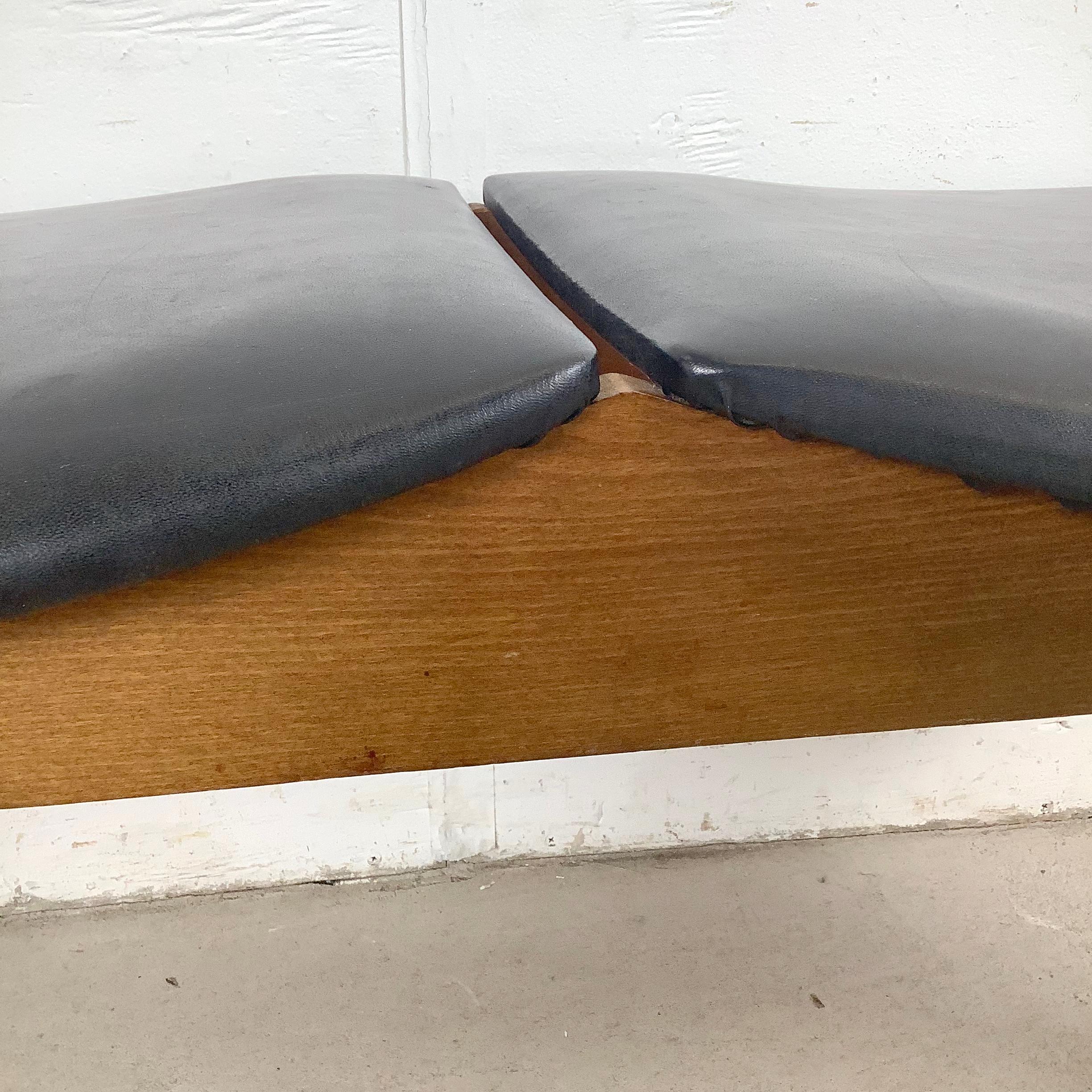 Banc deux places Mid-Century attr. Arthur Umanoff pour John Stuart en vente 7