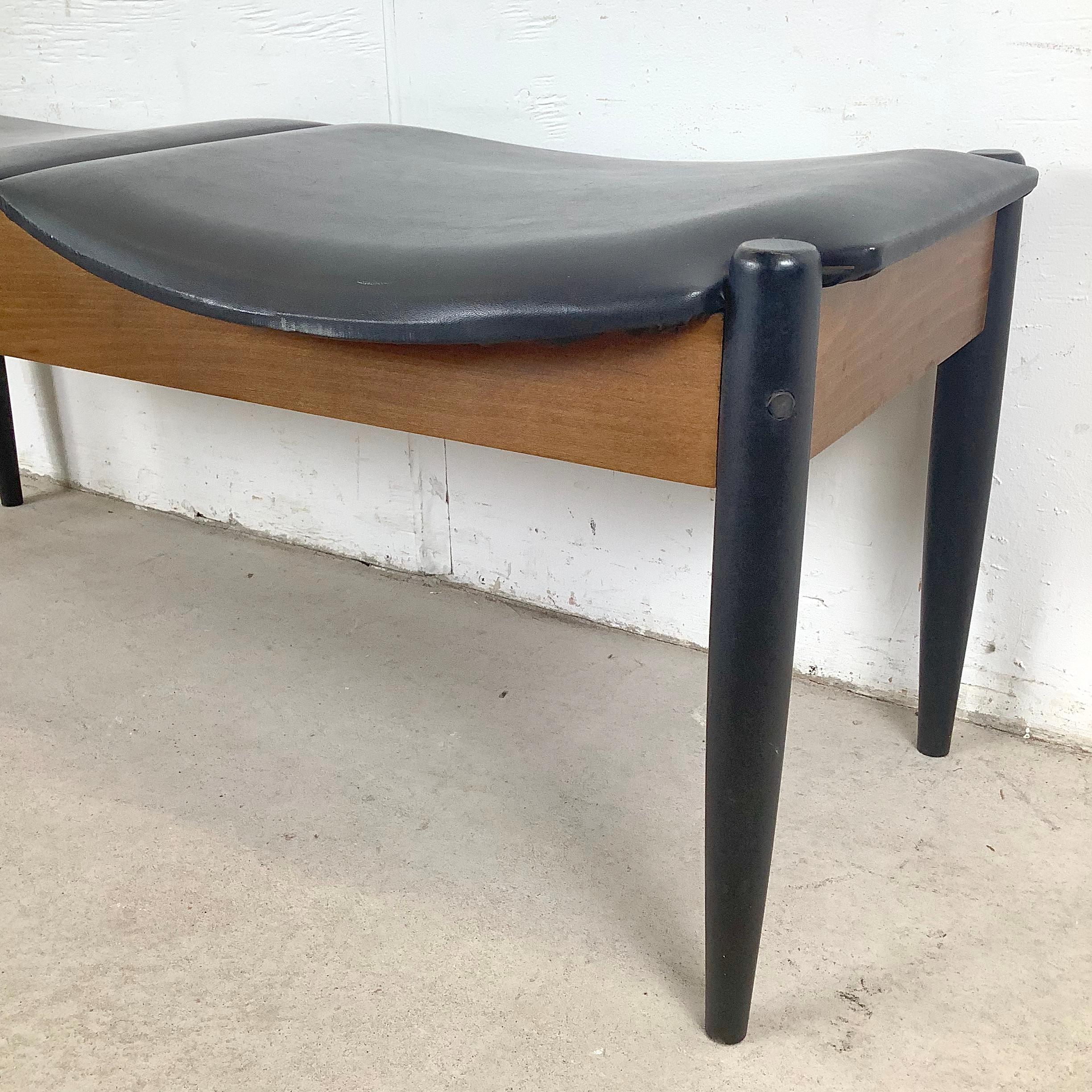 Banc deux places Mid-Century attr. Arthur Umanoff pour John Stuart en vente 9