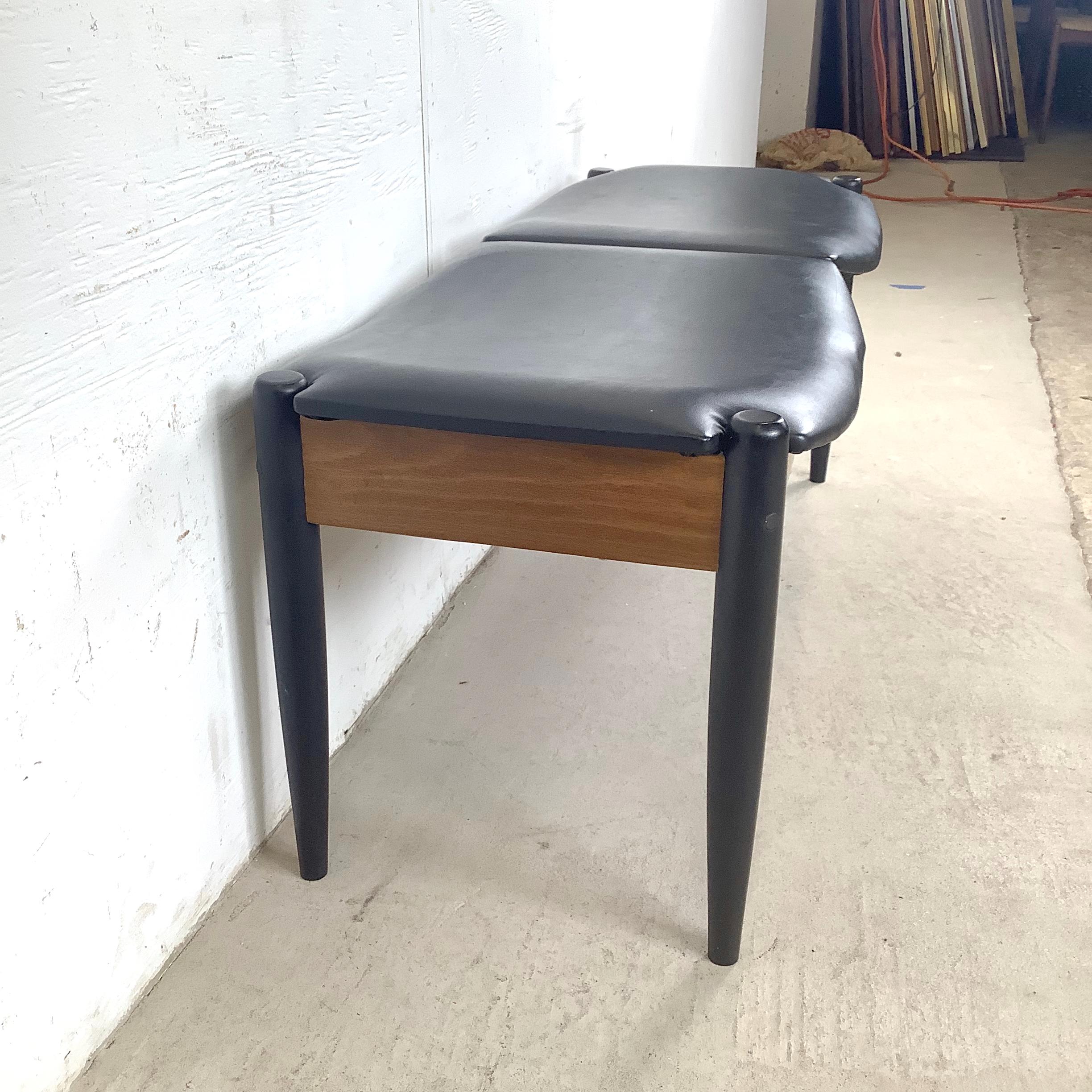 Banc deux places Mid-Century attr. Arthur Umanoff pour John Stuart en vente 2