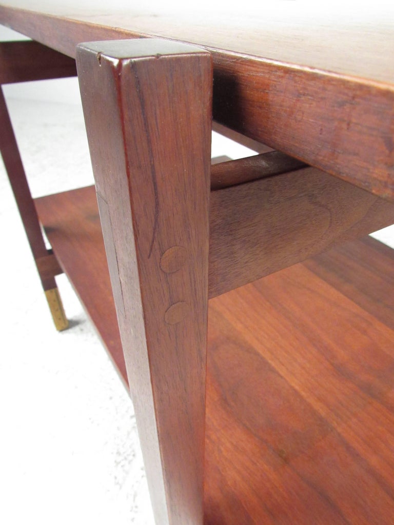 Midcentury Two-Tier End Table For Sale 1