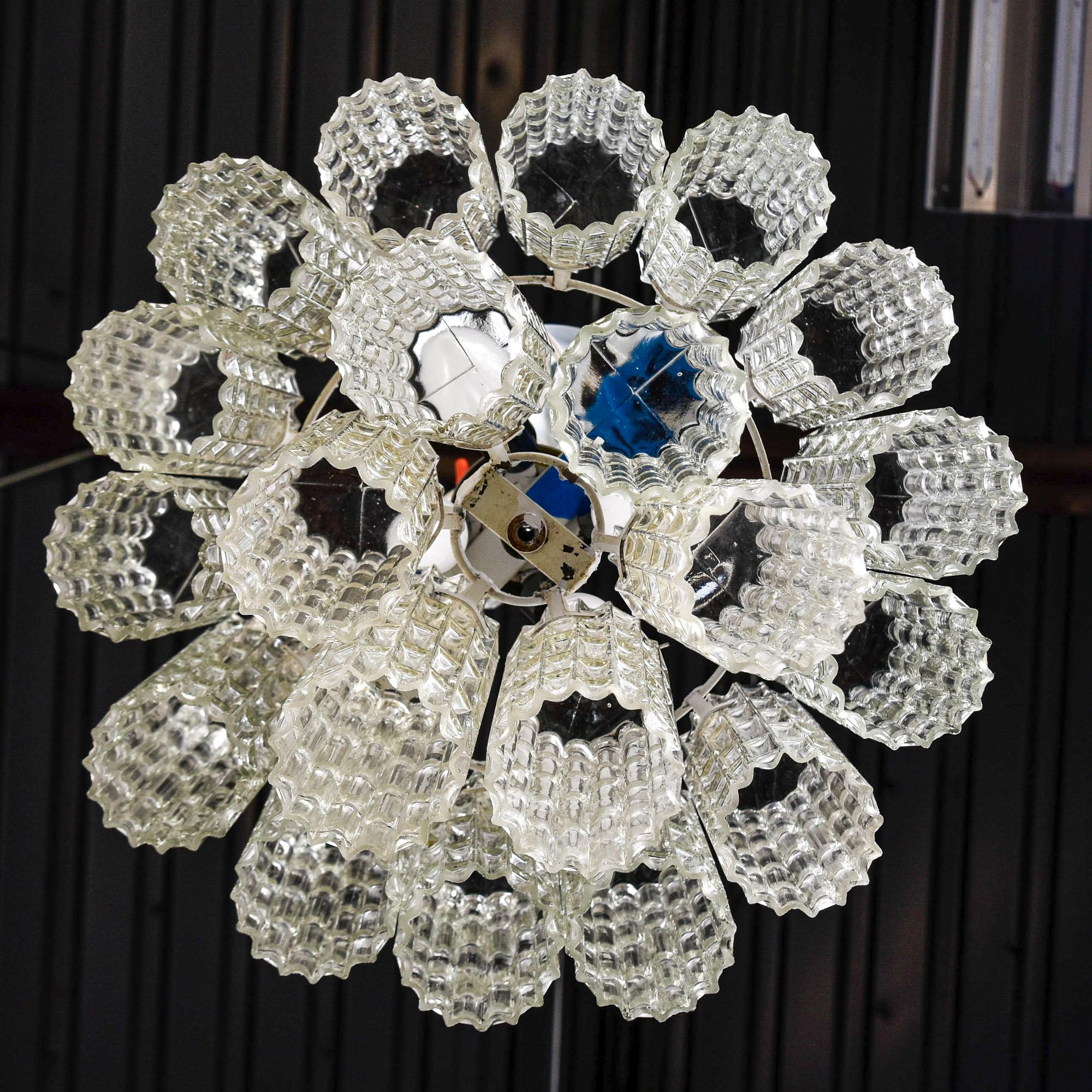 Lustre italien de style Tronchi à deux étages, attribué à Toni Zuccheri en vente 1