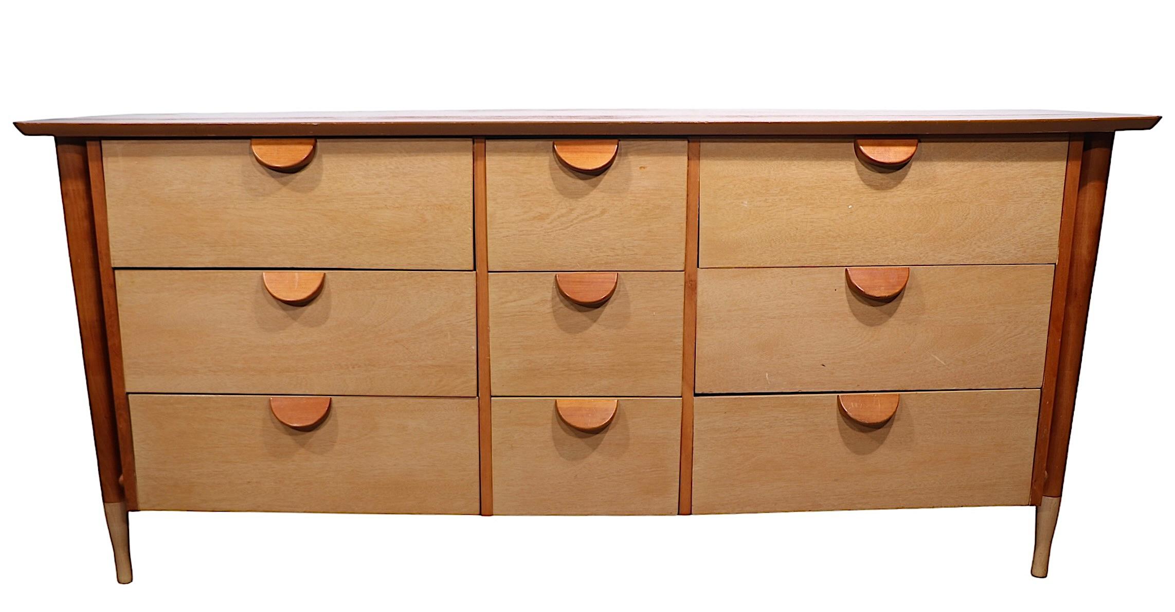 Mid Century Two Tone  9 Drawer Dresser by Basic-Witz 10