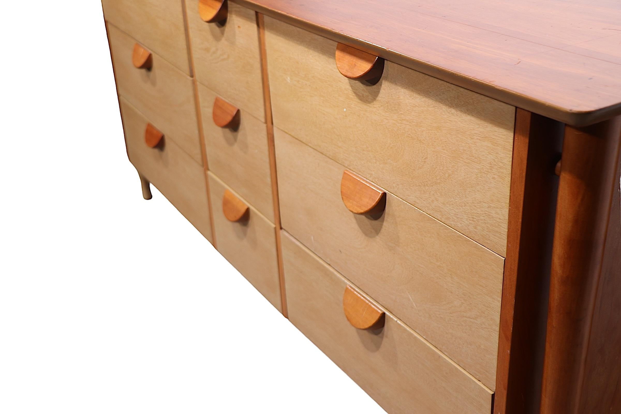 Mid Century Two Tone  9 Drawer Dresser by Basic-Witz 11