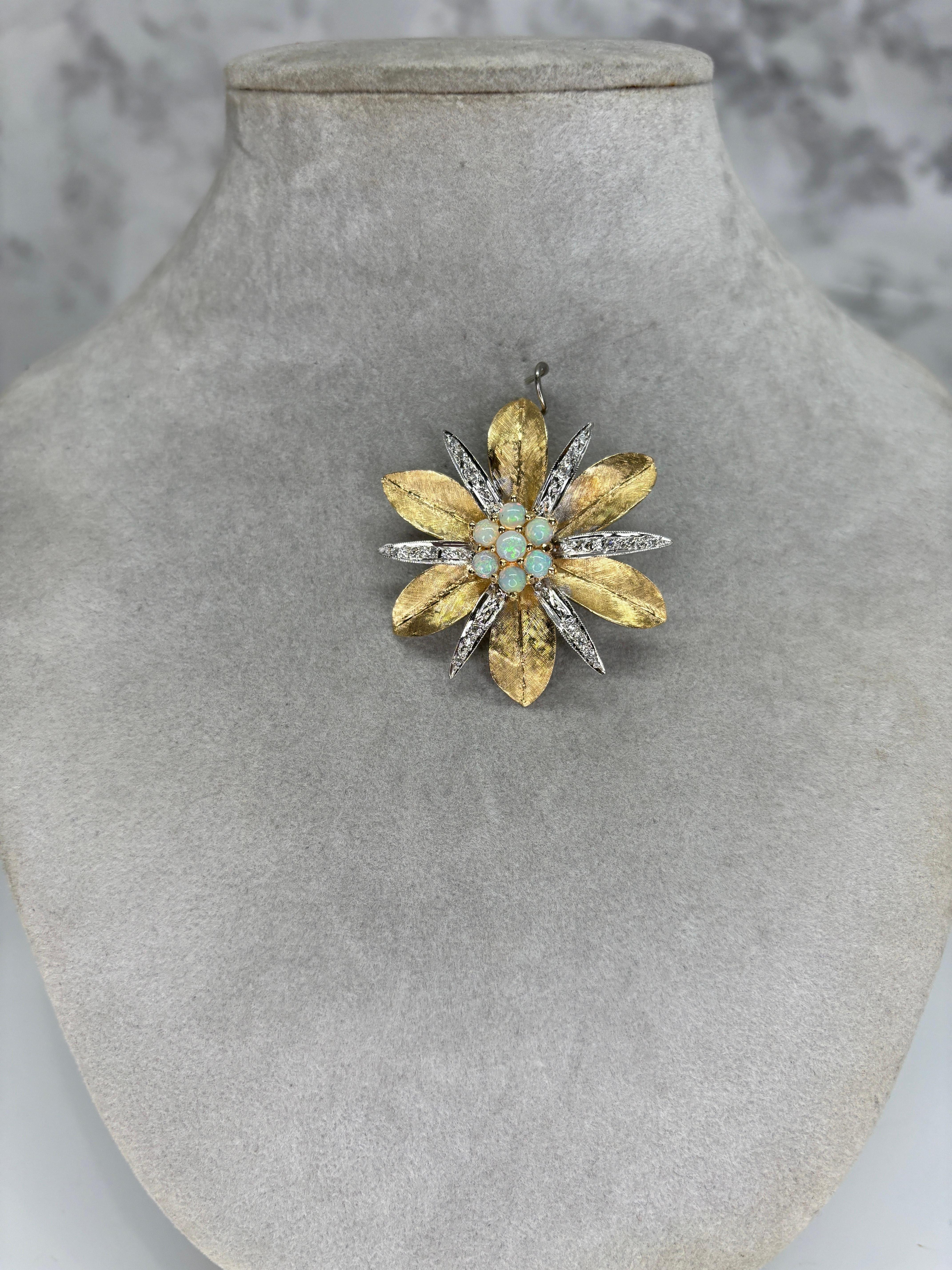 Mid Century Two Tone Gold Opal Diamond Star-Shaped Pendant 14k Gold For Sale 7