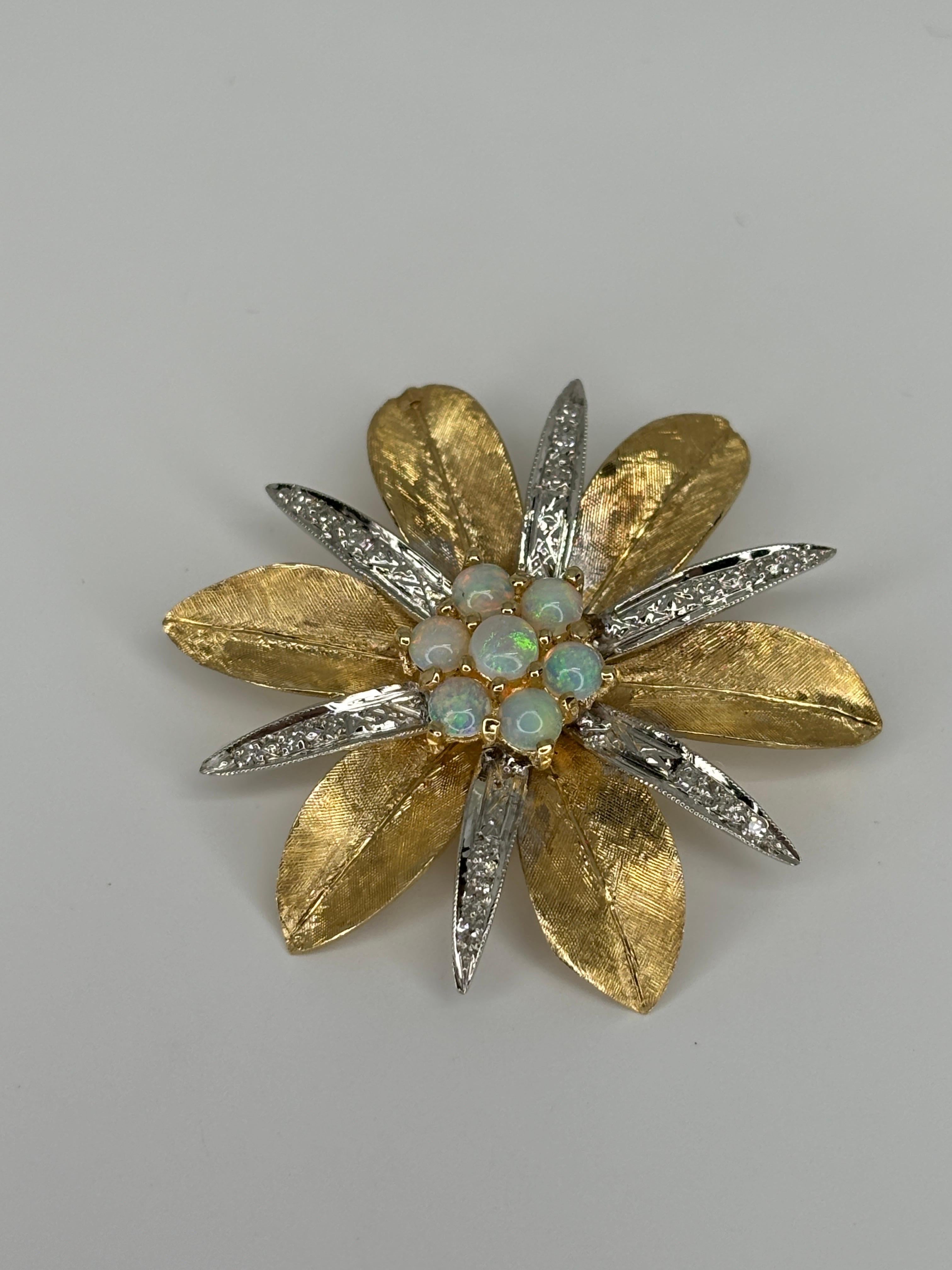 Mid Century Two Tone Gold Opal Diamond Star-Shaped Pendant 14k Gold In Good Condition For Sale In Bernardsville, NJ