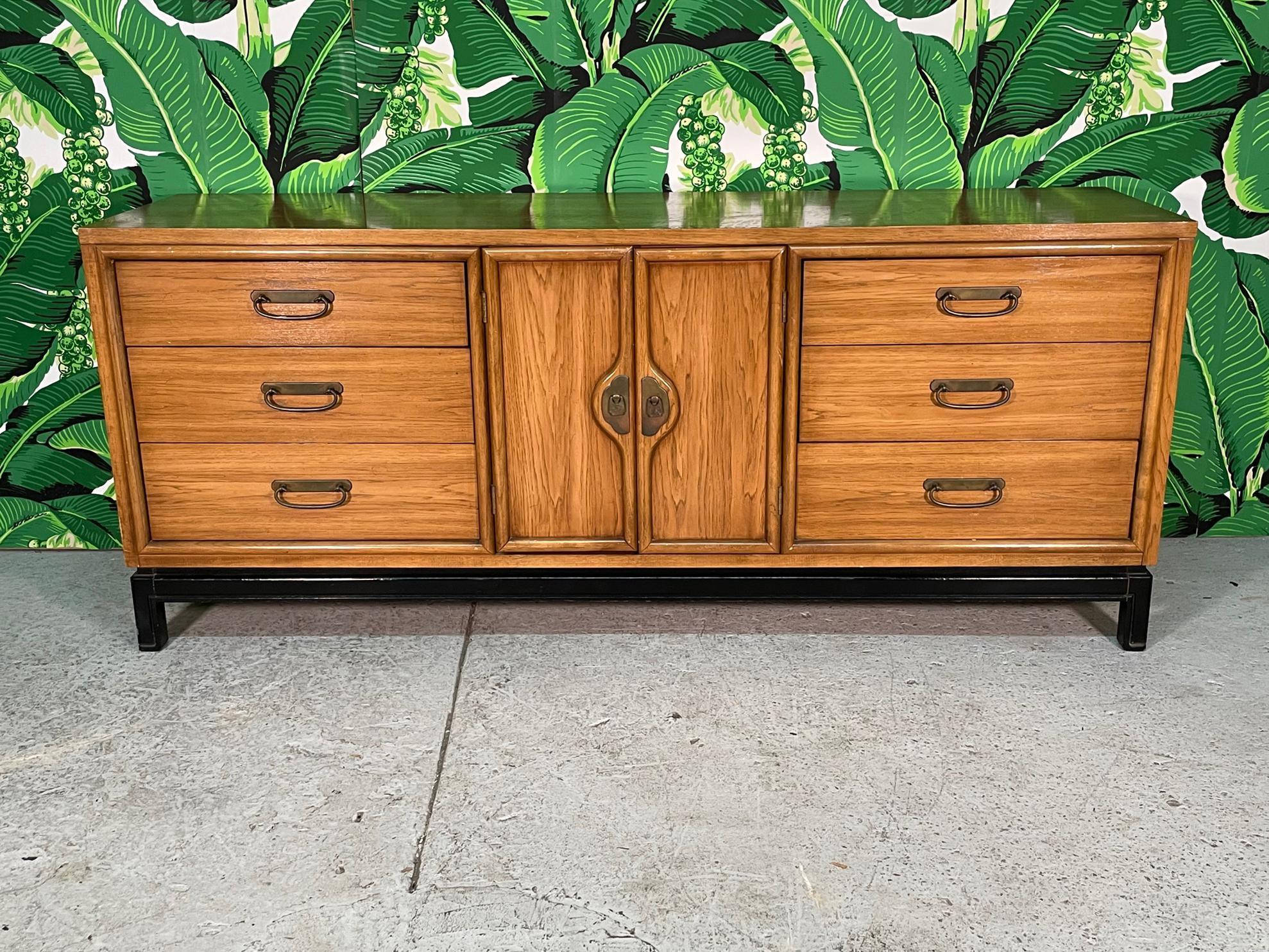 Mid Century Two Toned Legged Dresser or Sideboard For Sale 4