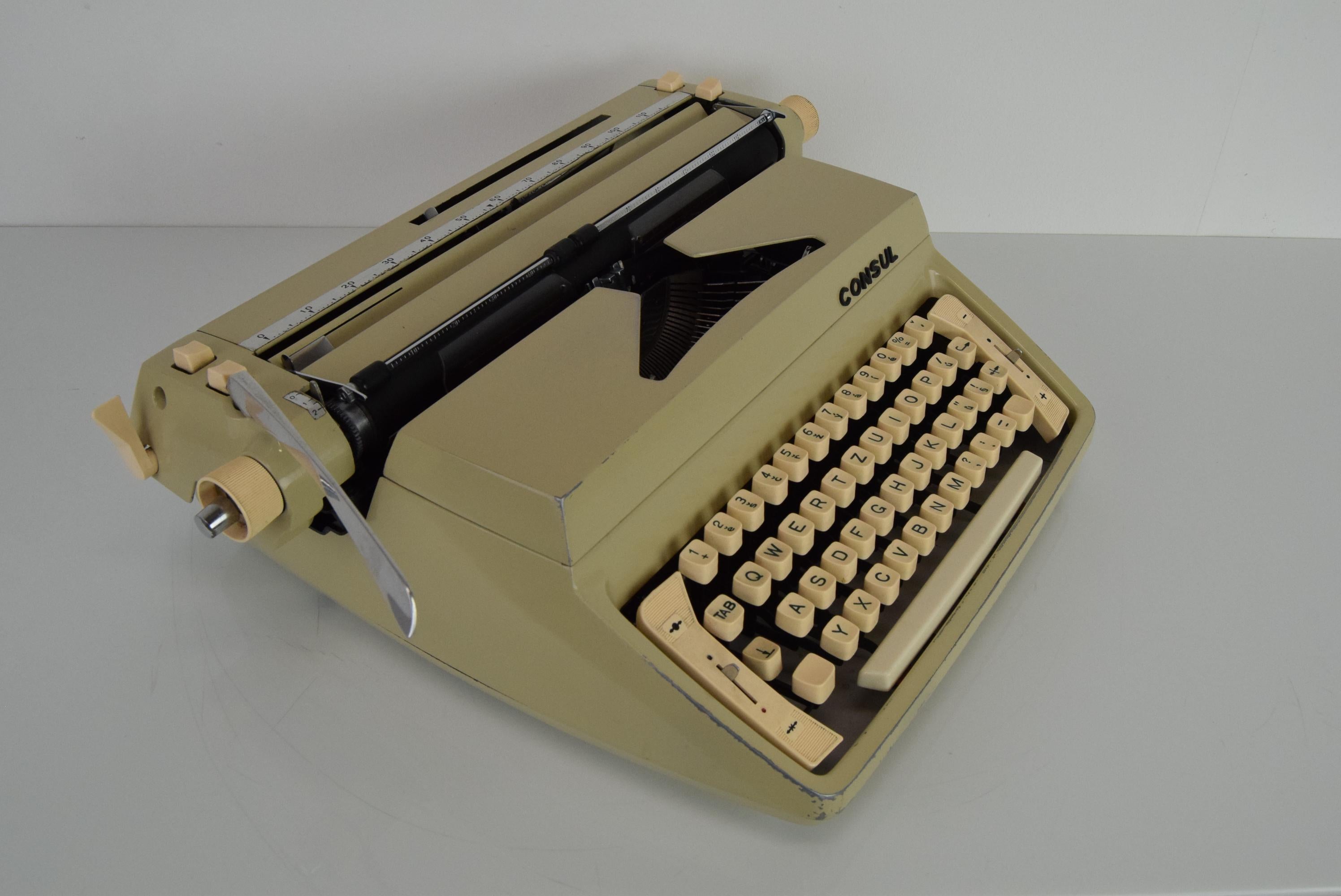 Metal Midcentury Typewriter/Consul, Type 222.2, 1970s For Sale