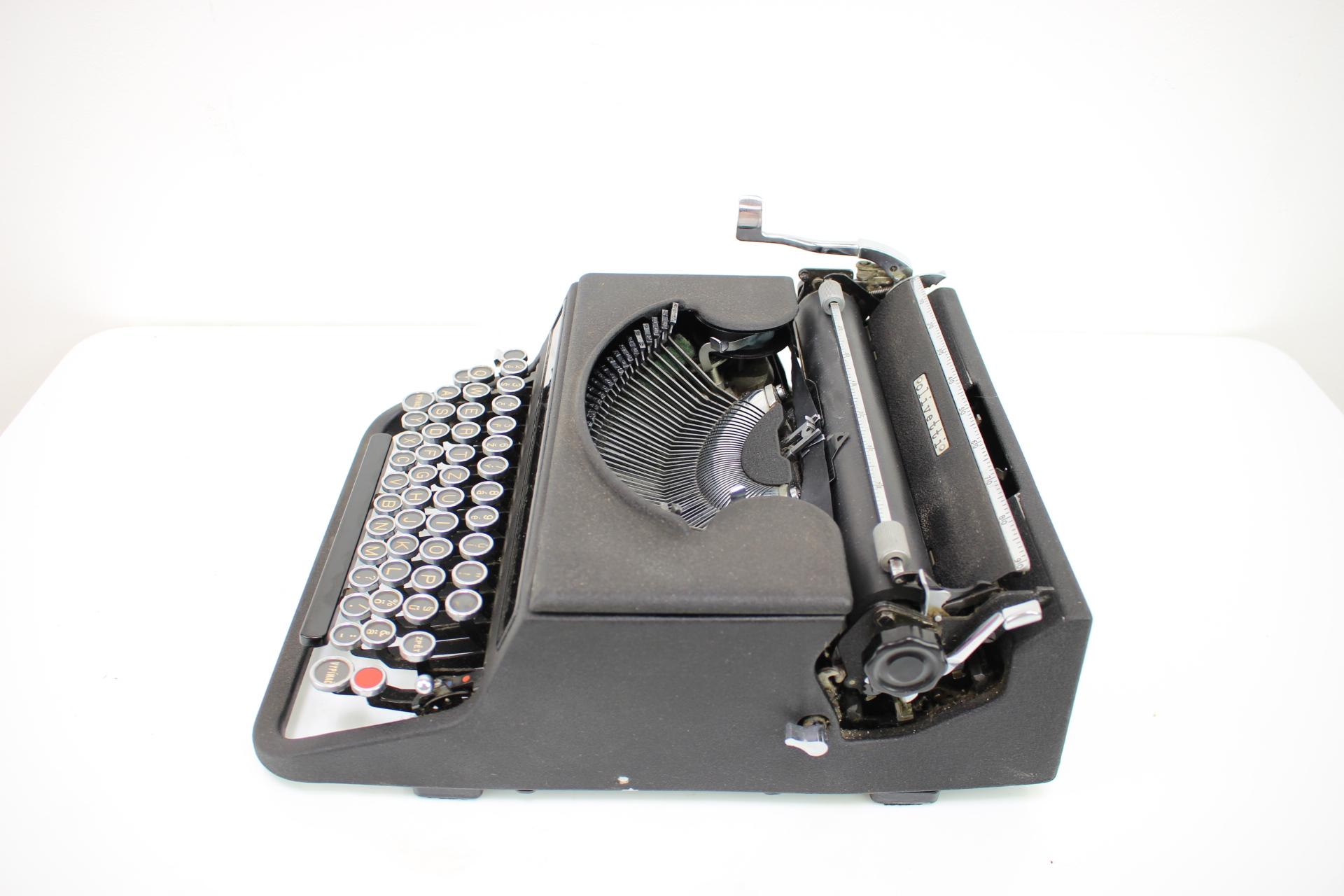 olivetti schreibmaschine