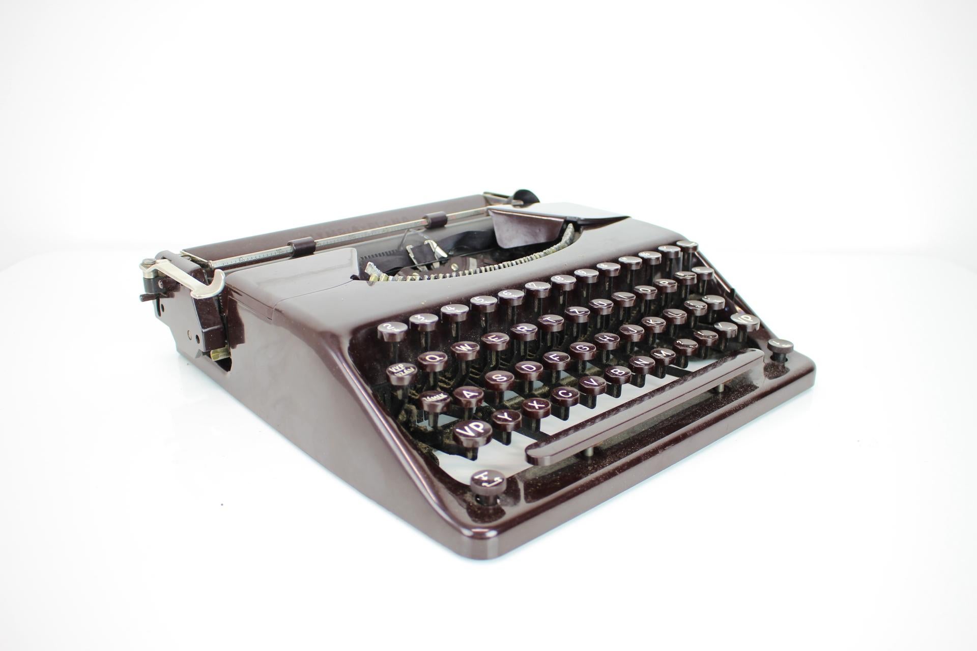 Typeur Olympia-Plana, Allemagne, 1940 en vente 2