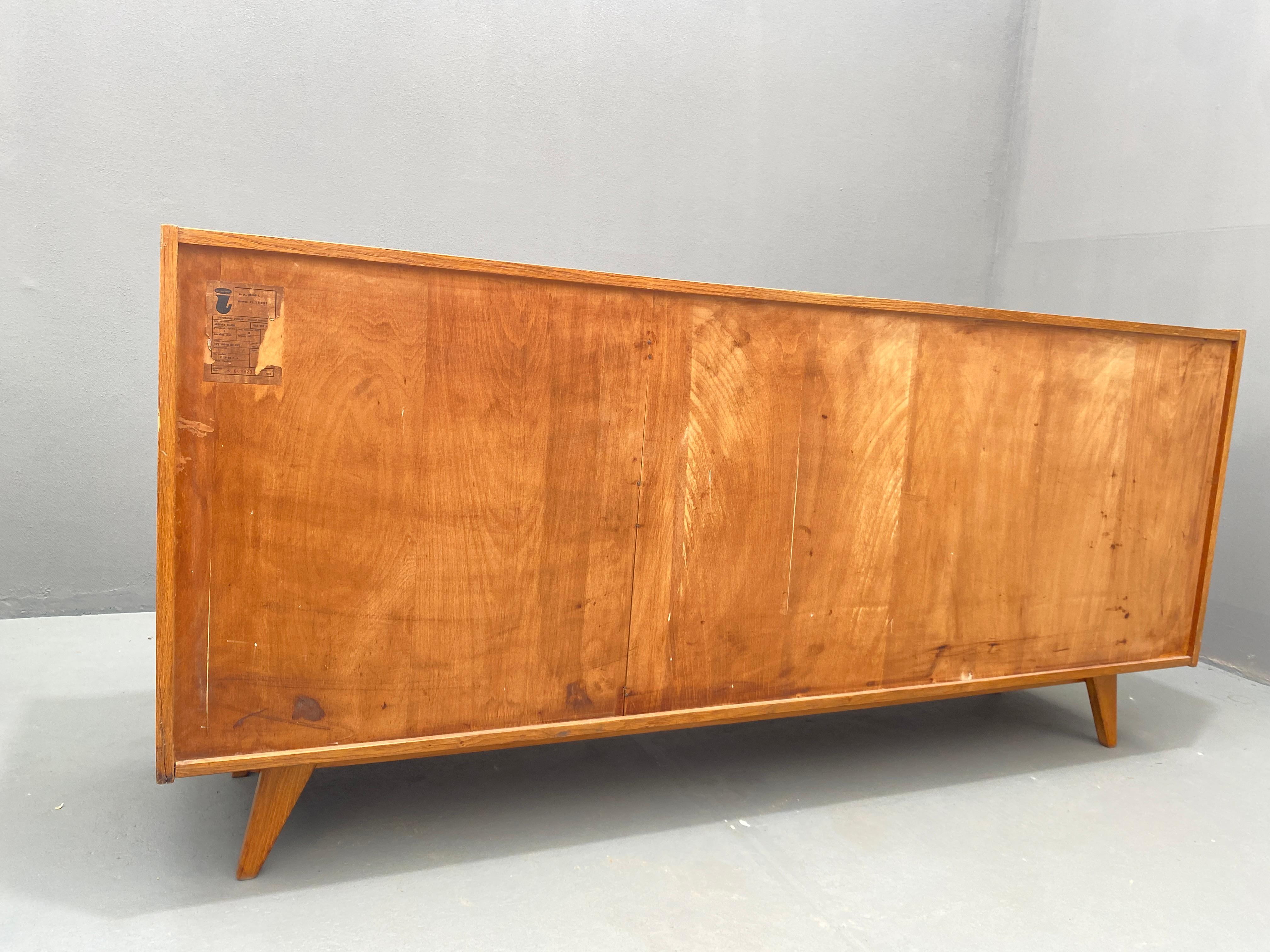 Mid Century U-460 sideboard by Jiří Jiroutek for Interiér Praha, Czechoslovakia For Sale 10