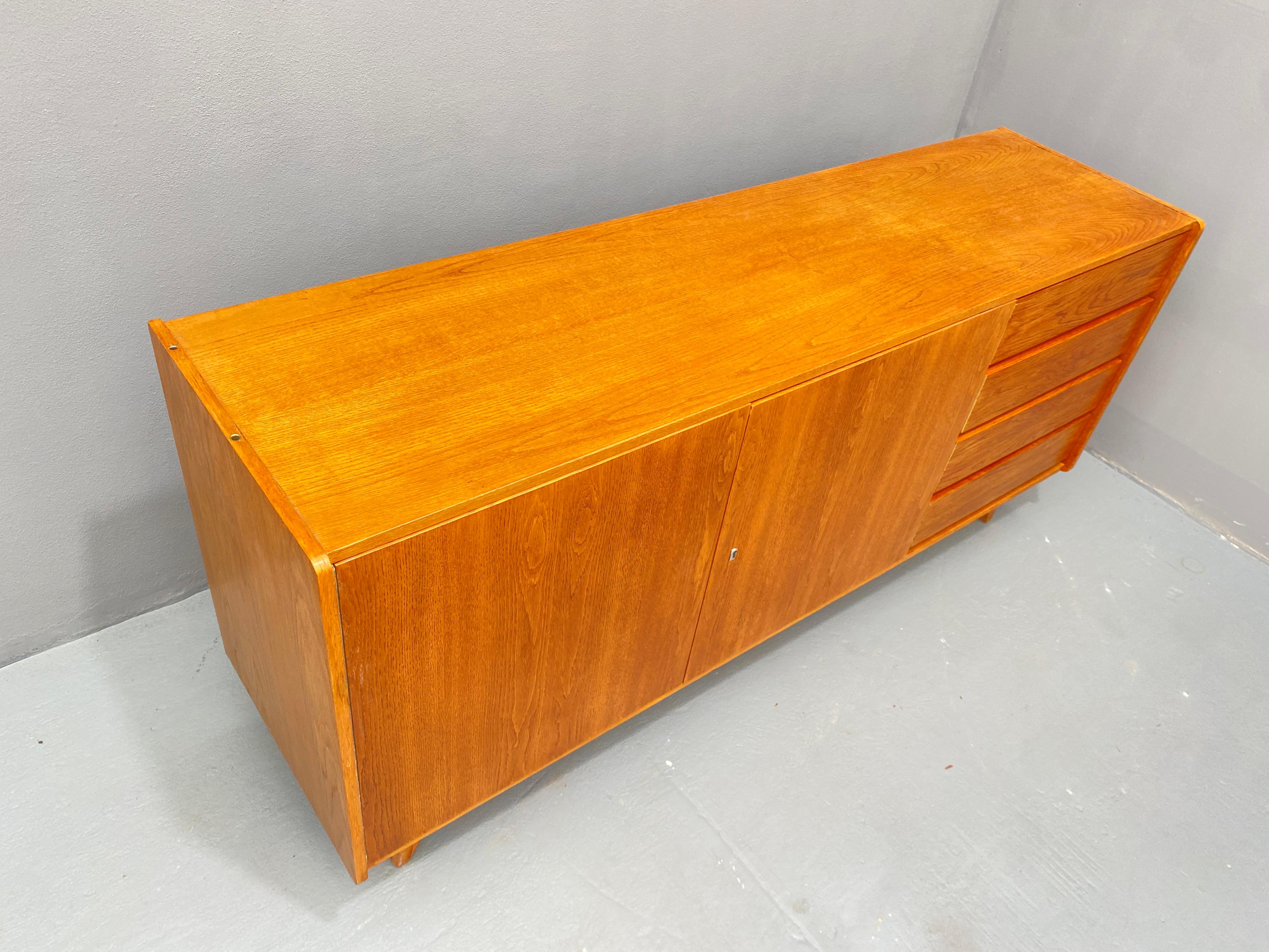 Mid Century U-460 sideboard by Jiří Jiroutek for Interiér Praha, Czechoslovakia For Sale 13
