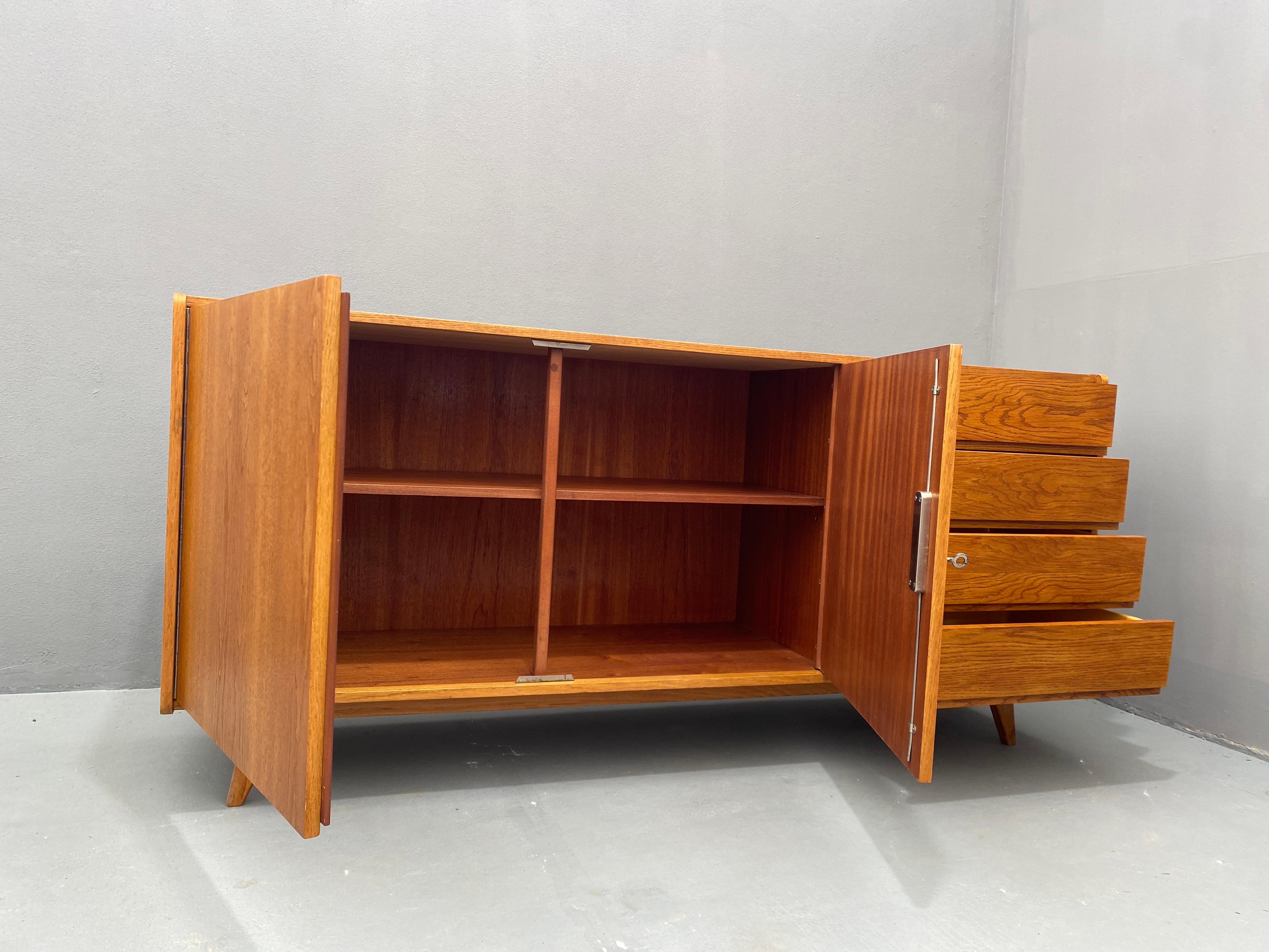 Mid-Century Modern Mid Century U-460 sideboard by Jiří Jiroutek for Interiér Praha, Czechoslovakia For Sale