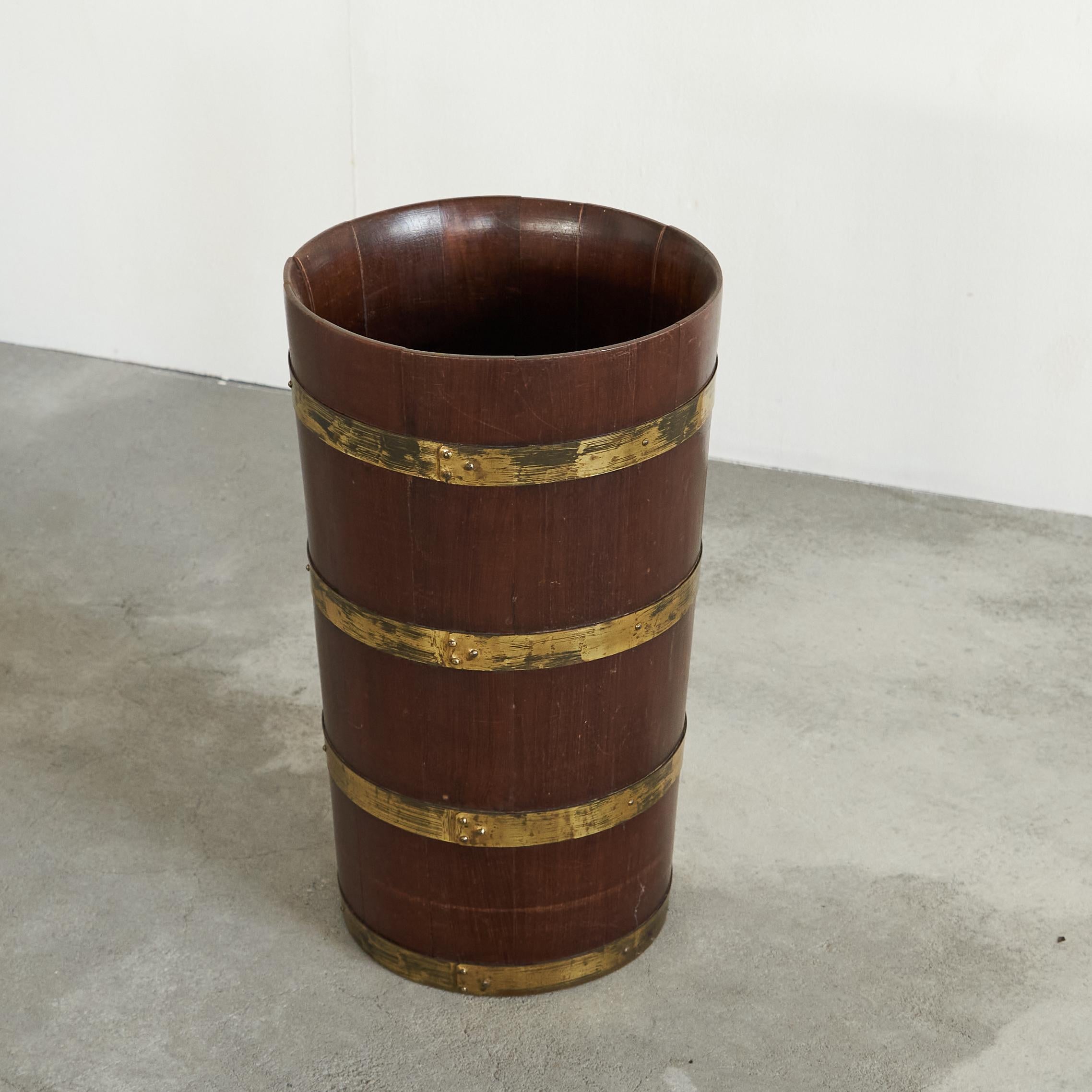 Mid-Century Modern Mid Century Umbrella Stand in Solid Wood and Patinated Brass