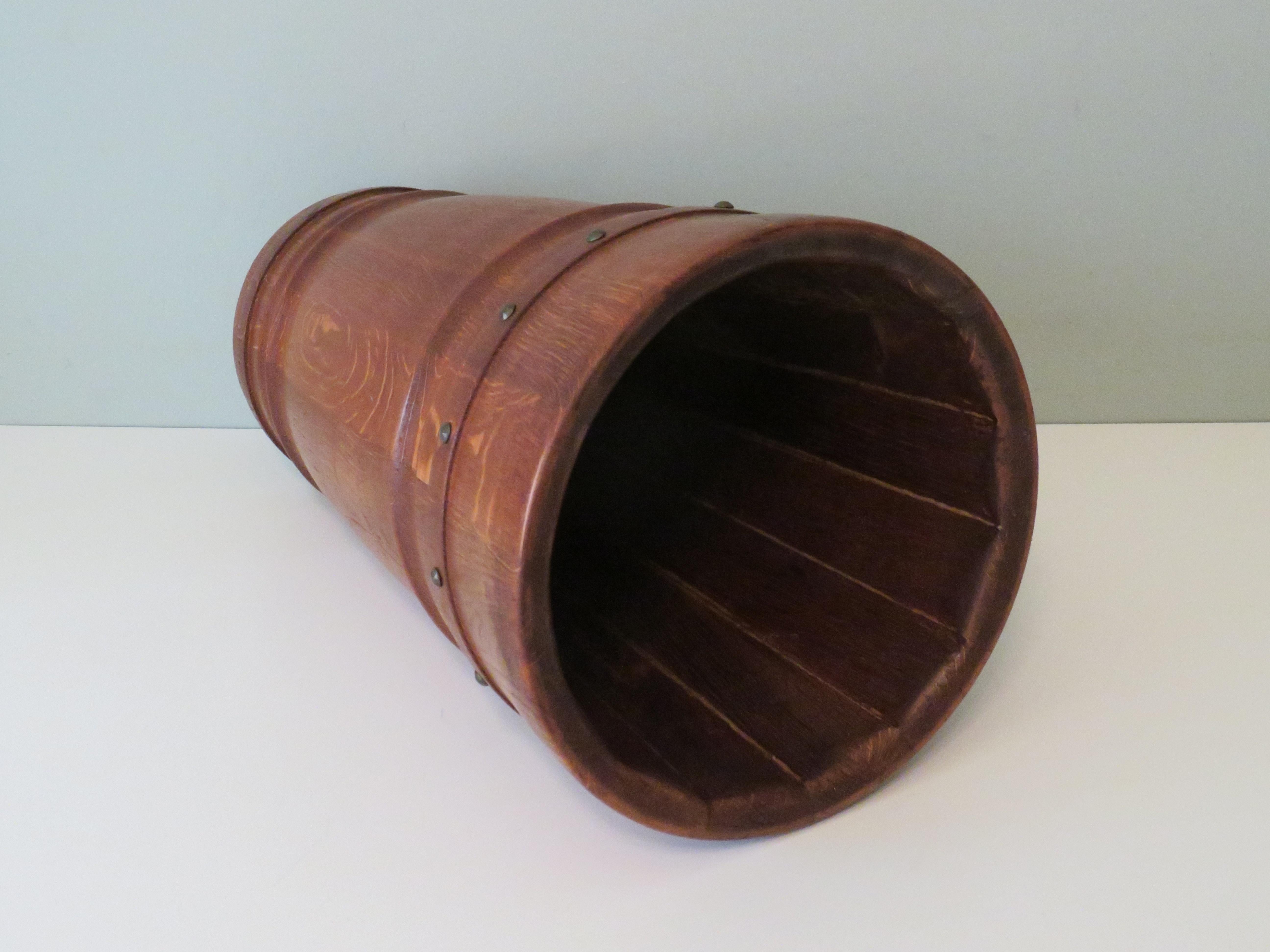 Mid-Century Umbrella Stand in Solid Wood, Germany 1960 In Good Condition For Sale In Herentals, BE