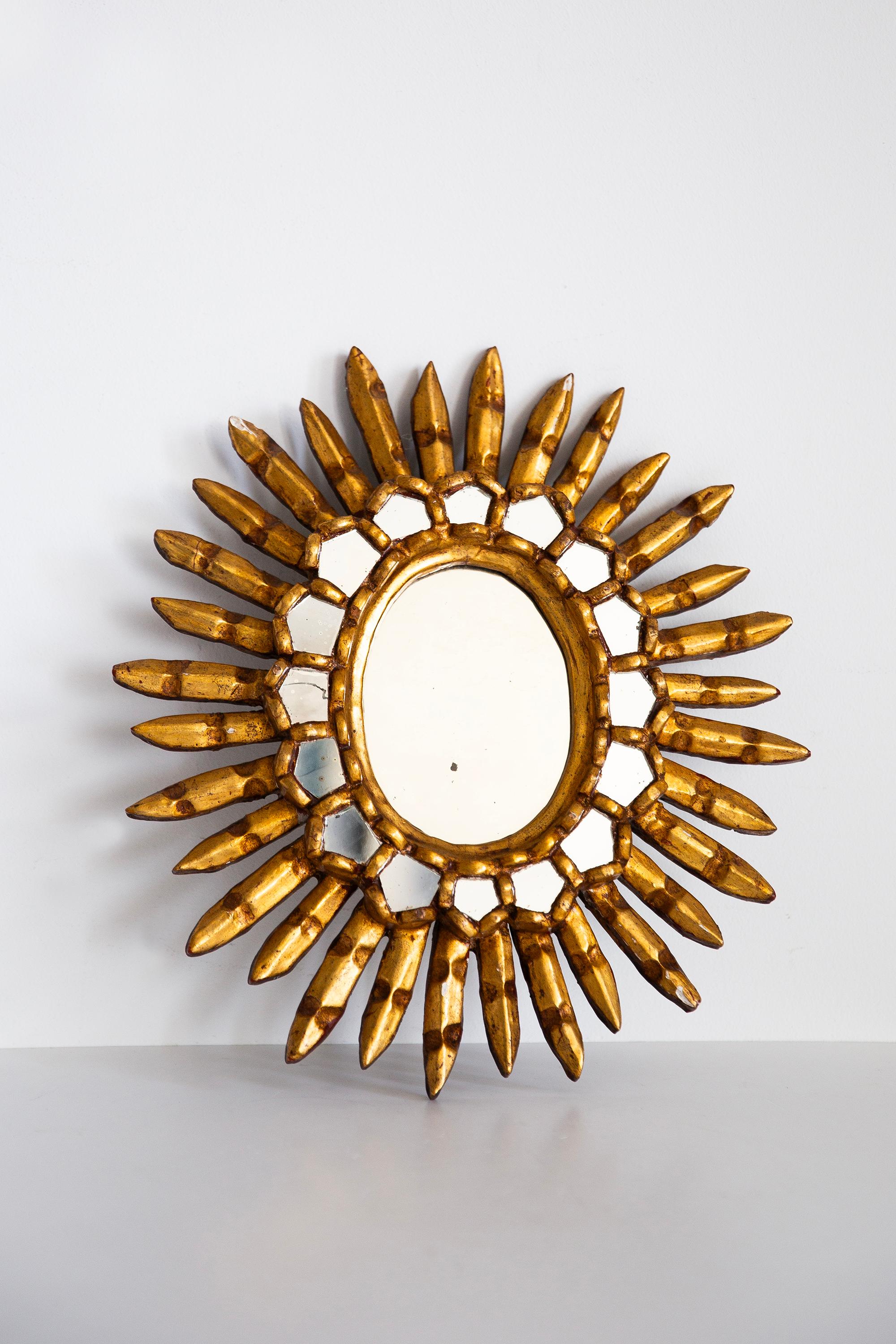 Mid Century Unique Modern Gold Italian Sunburst Mirror, Giltwood, 1960s (Moderne der Mitte des Jahrhunderts) im Angebot