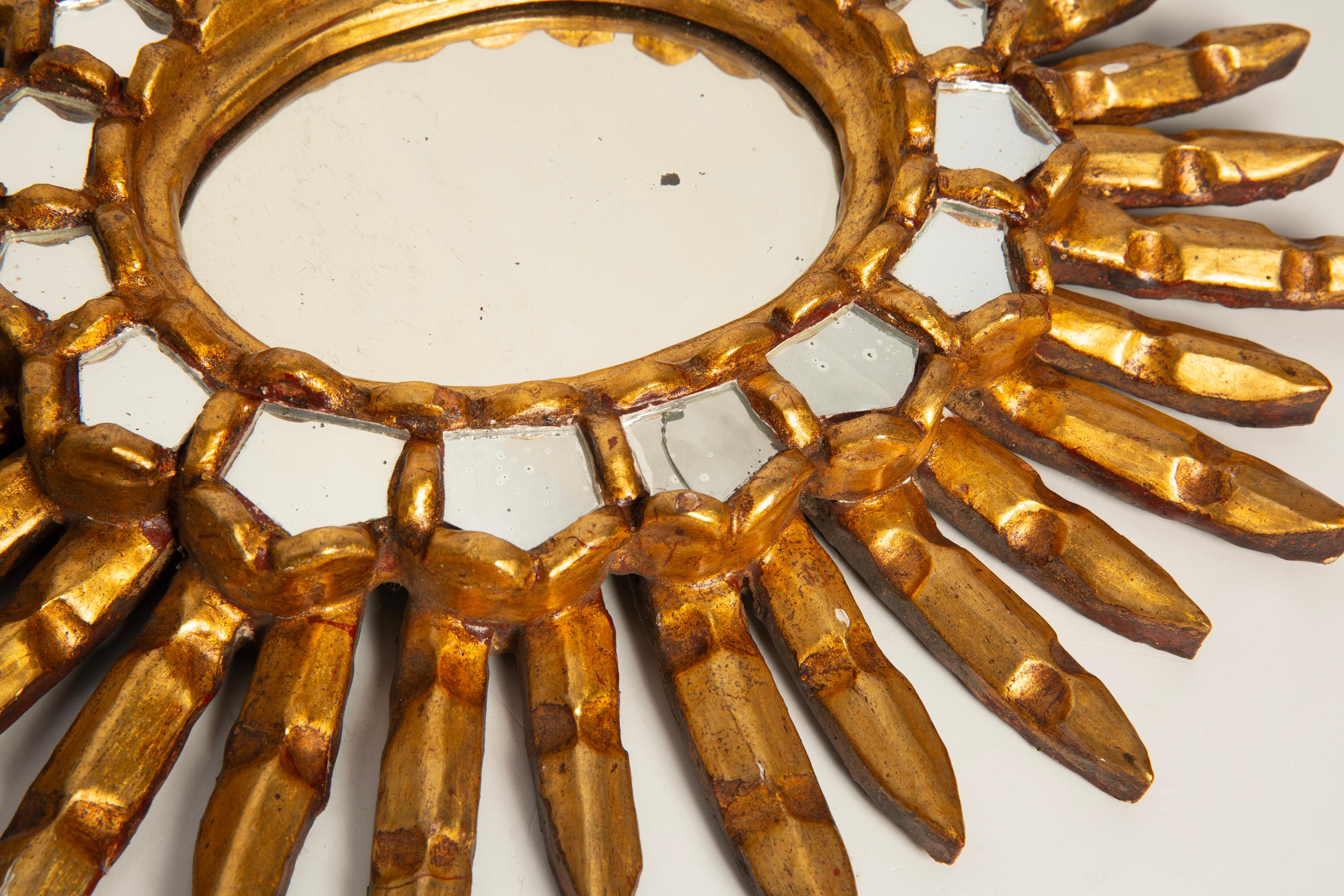 Mid Century Unique Modern Gold Italian Sunburst Mirror, Giltwood, 1960s im Angebot 1
