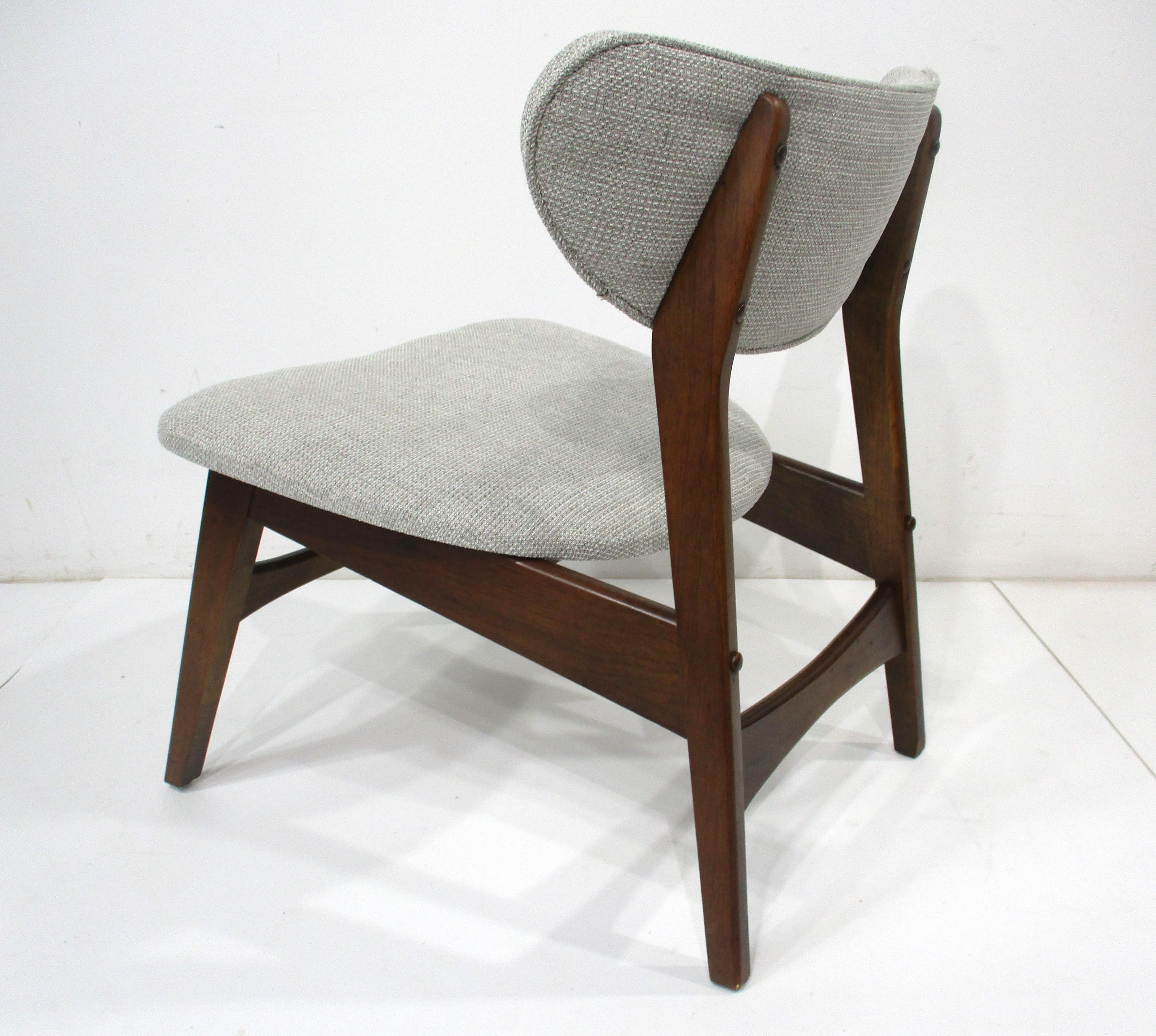 Mid Century Upholstered Lounge Chairs in the style of Peter Hvidt   For Sale 1