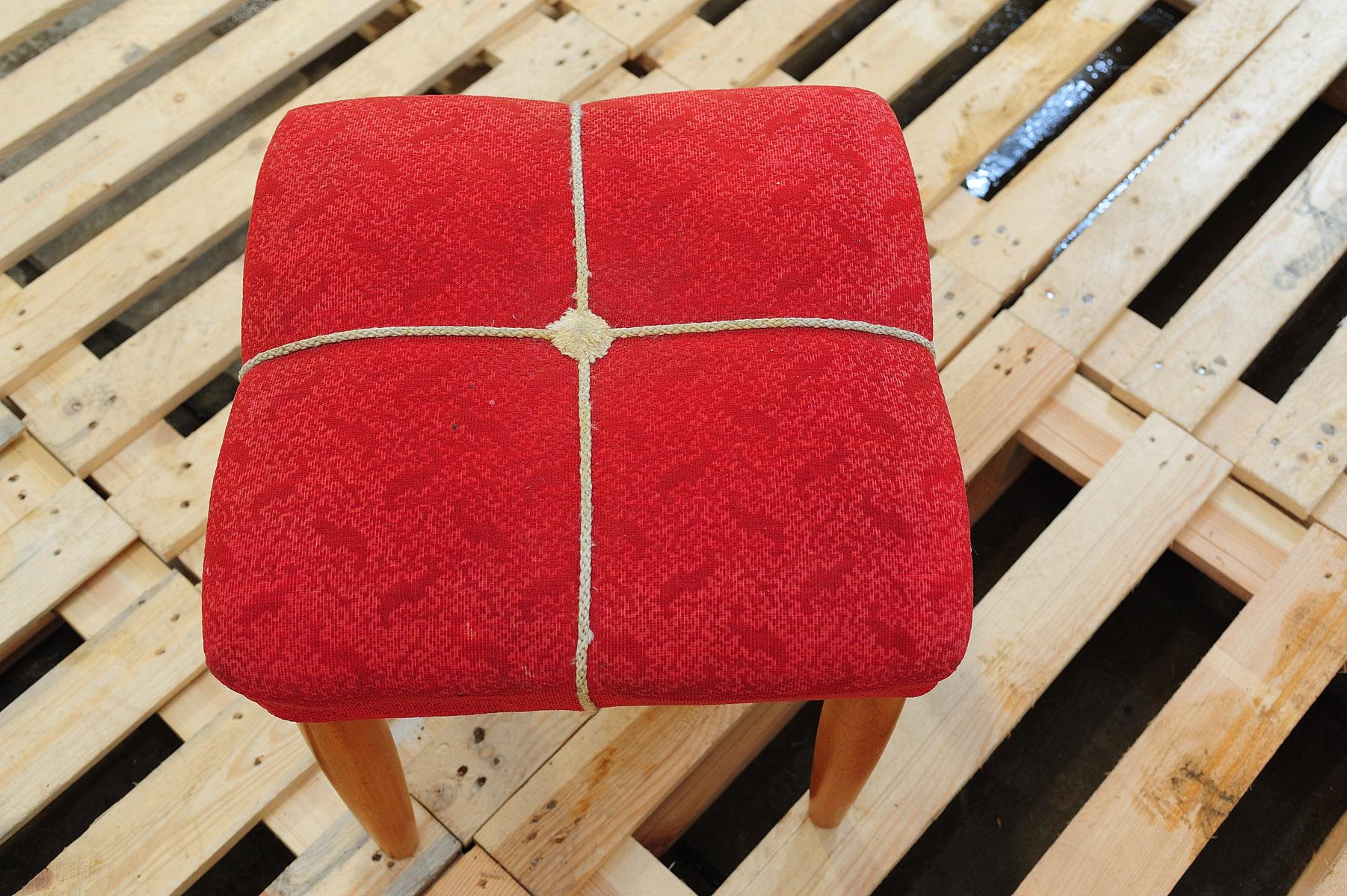 Mid century upholstered stool by ULUV, 1960´s, Czechoslovakia For Sale 6