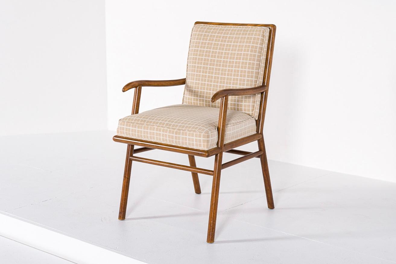 Tissu d'ameublement Fauteuil de salon en bois rembourré du milieu du siècle dernier de Robsjohn-Gibbings pour Widdicomb en vente