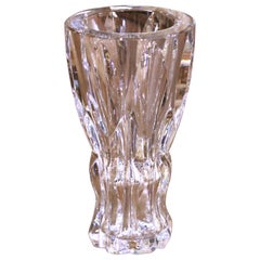 Jarrón de Capullos de Cristal de Mitad de Siglo Val Saint Lambert con Cortes Facetados