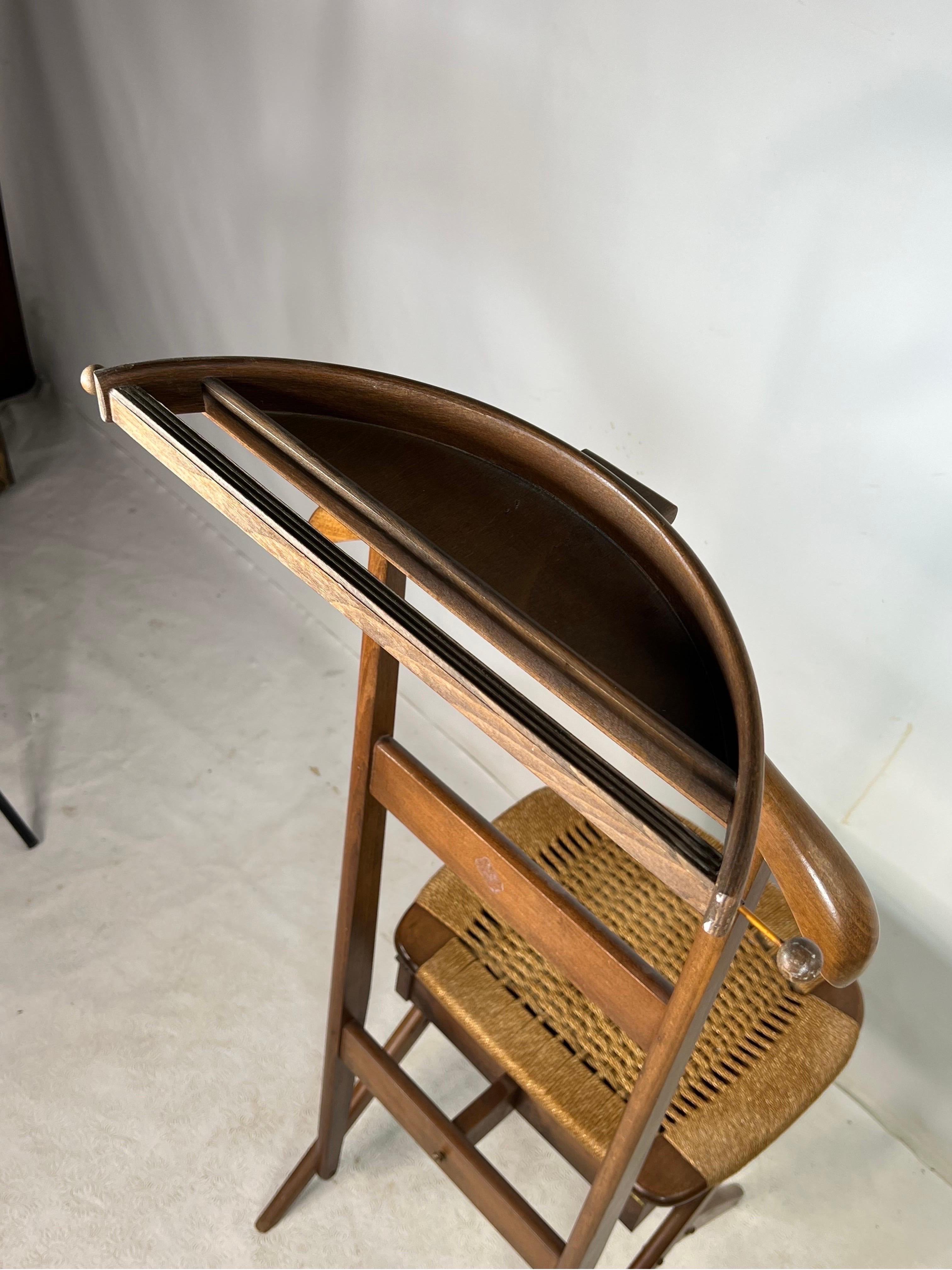Valet du milieu du siècle dans le style de Hans Wegner 3